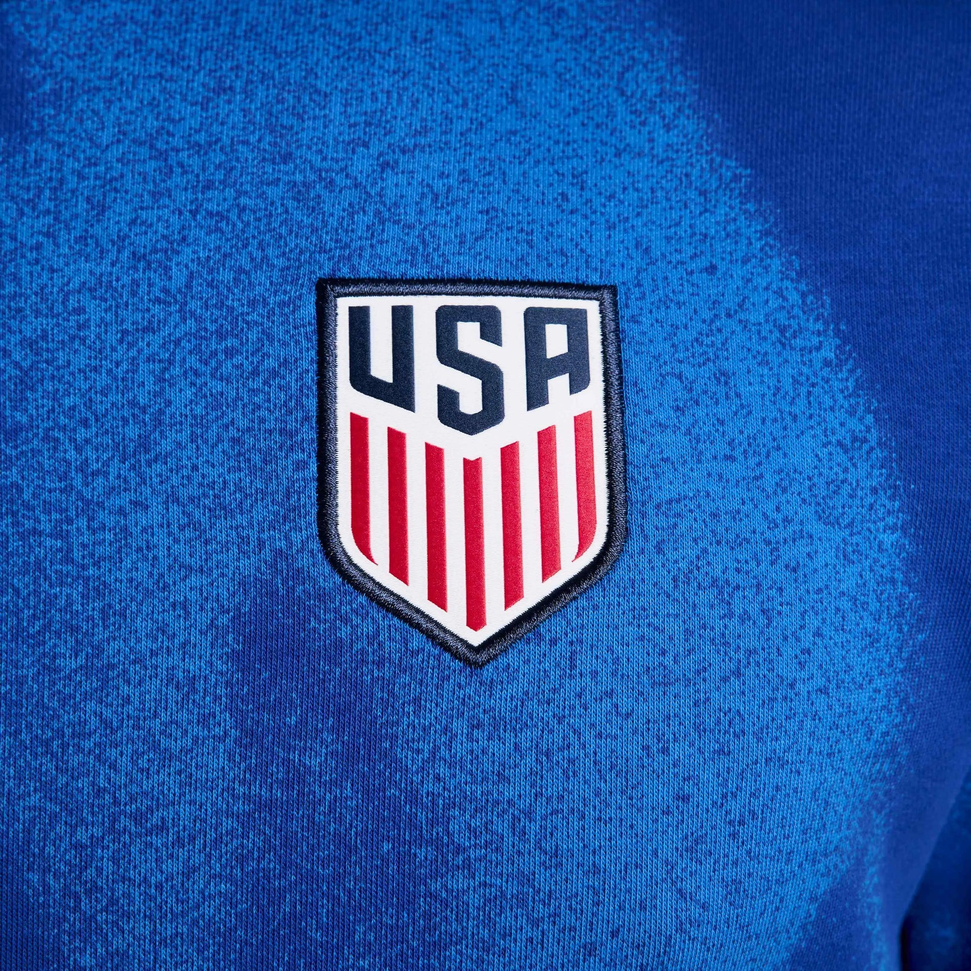 Nike 2024-25 USA Men's Club Pullover Hoodie (Detail 3)