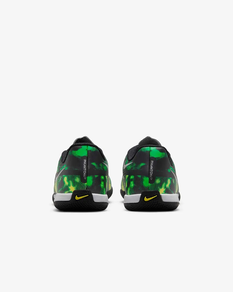 Nike JR Phantom GT2 Academy SW IC - Black-Green Strike (Pair - Back)
