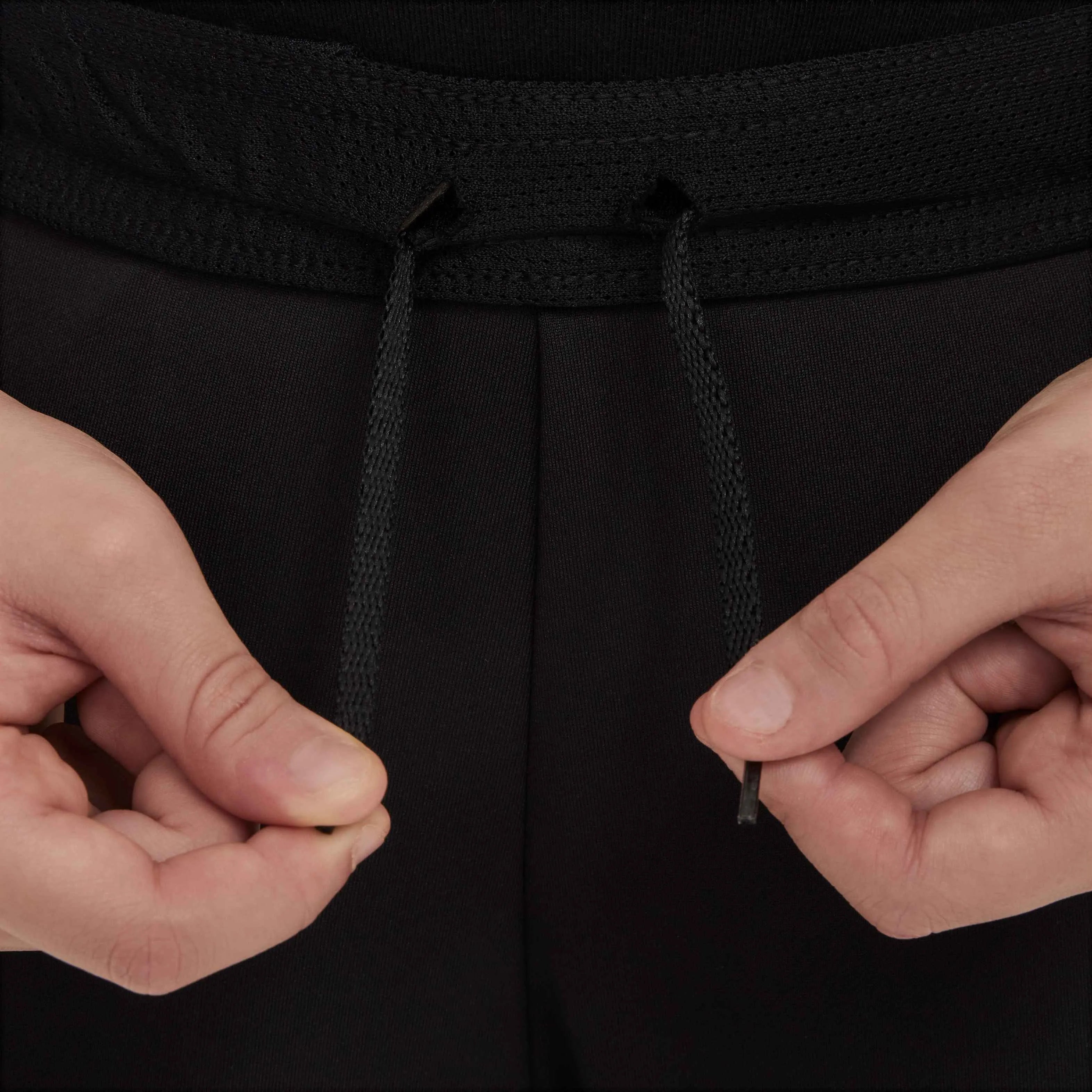 Nike 2024-25 Barcelona Youth Strike Pants (Detail 1)