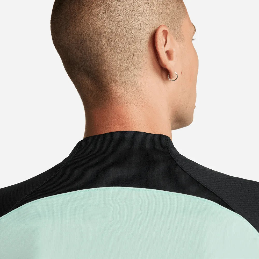 Nike 2023-24 Chelsea Dri-Fit Strike Track Jacket (Detail 2)