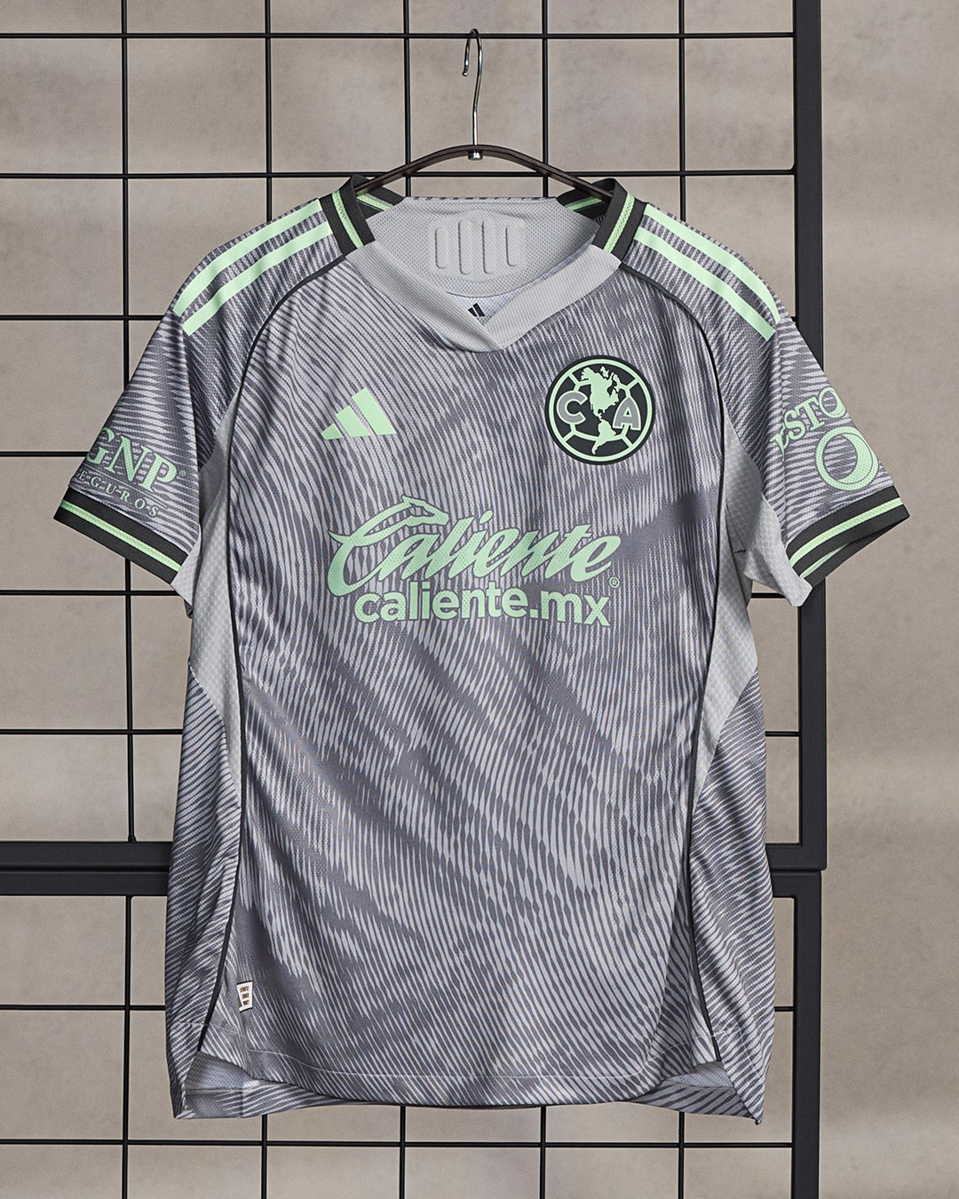 SHOP CLUB AMERICA THIRD