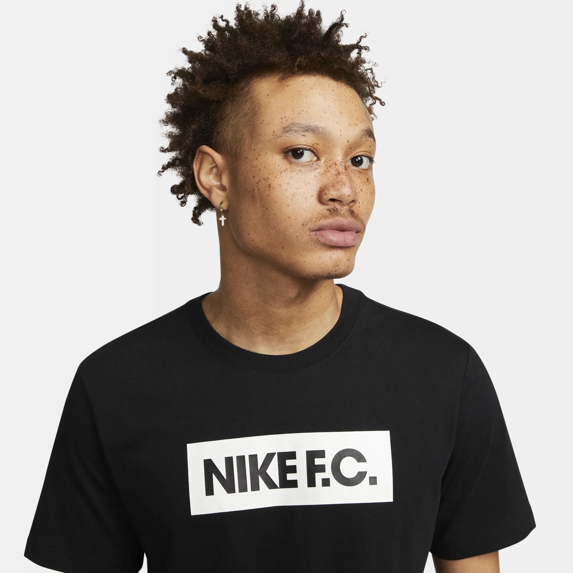 Nike F.C. Men's T-Shirt (Detail 1)