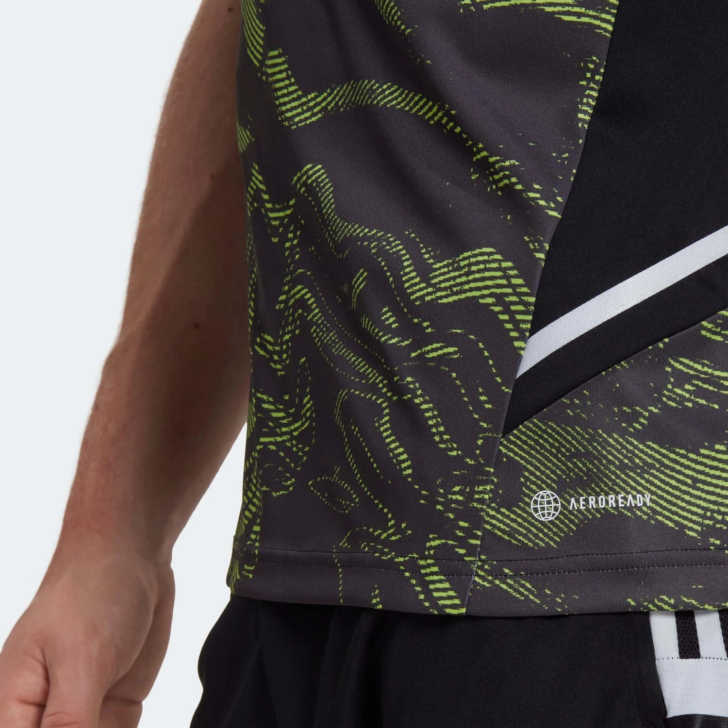 adidas 2022-23 Manchester United EU Training Jersey - Black-Slime (Detail 2)