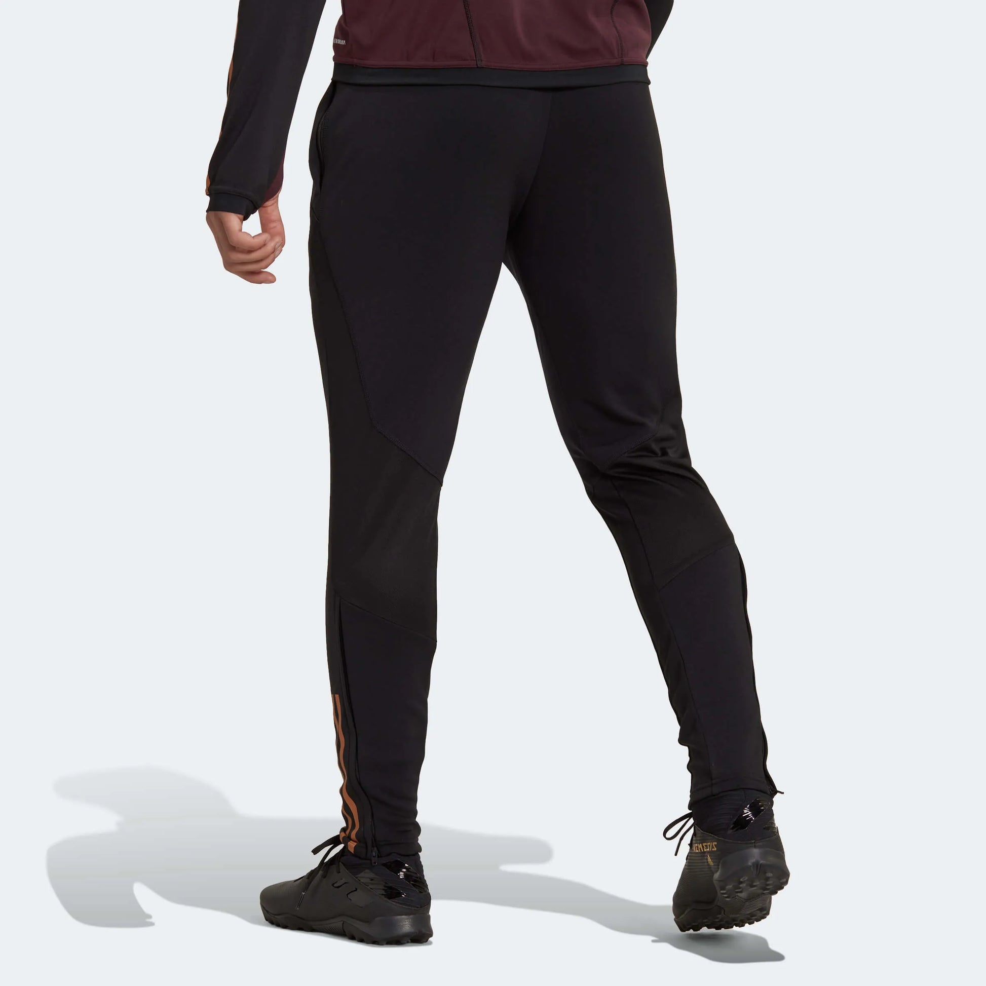 adidas 2022-23 Germany Training Pants - Black (Model - Back)