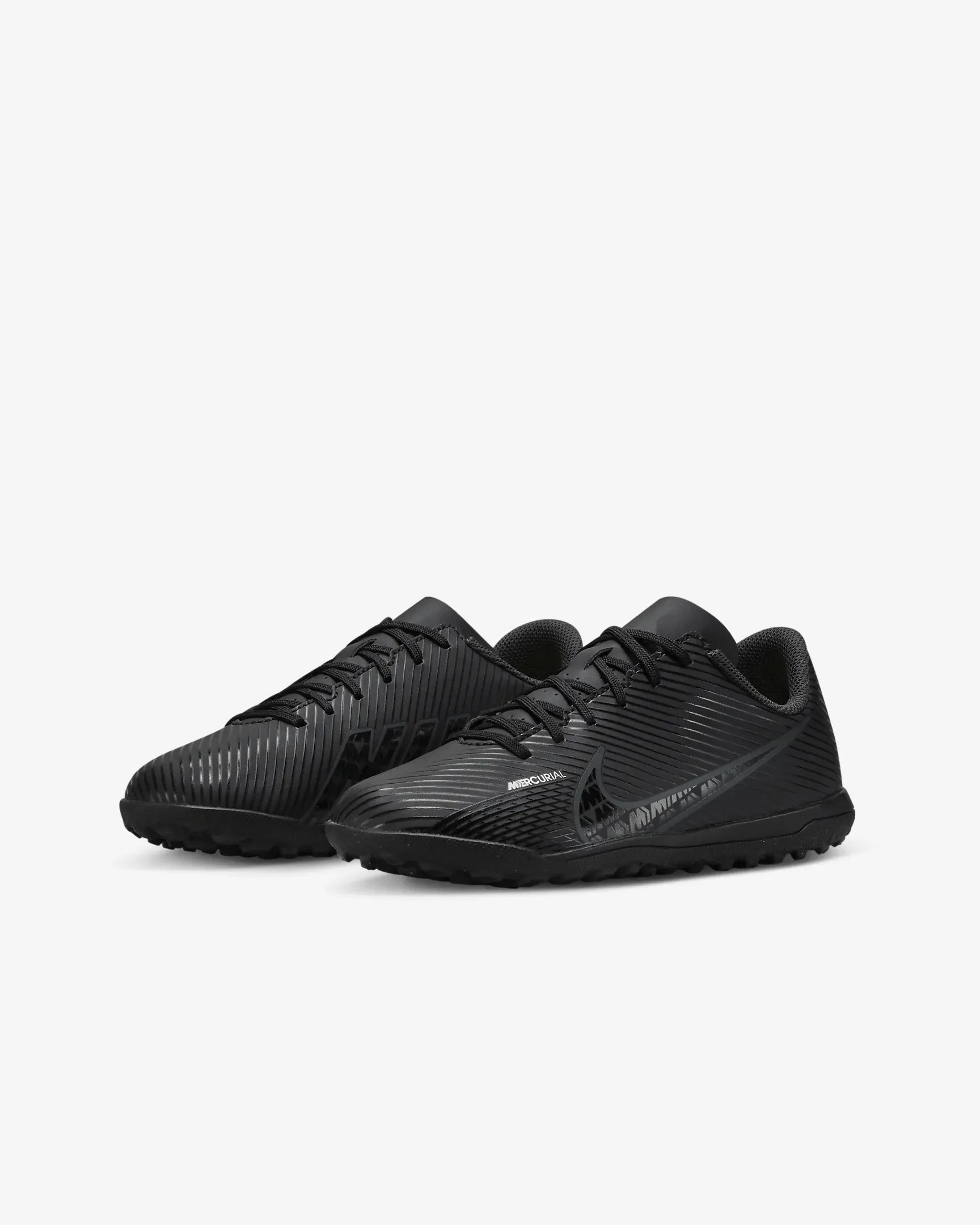 Nike Jr Vapor 15 Club Turf - Black-Smoke Grey (Pair - Diagonal)