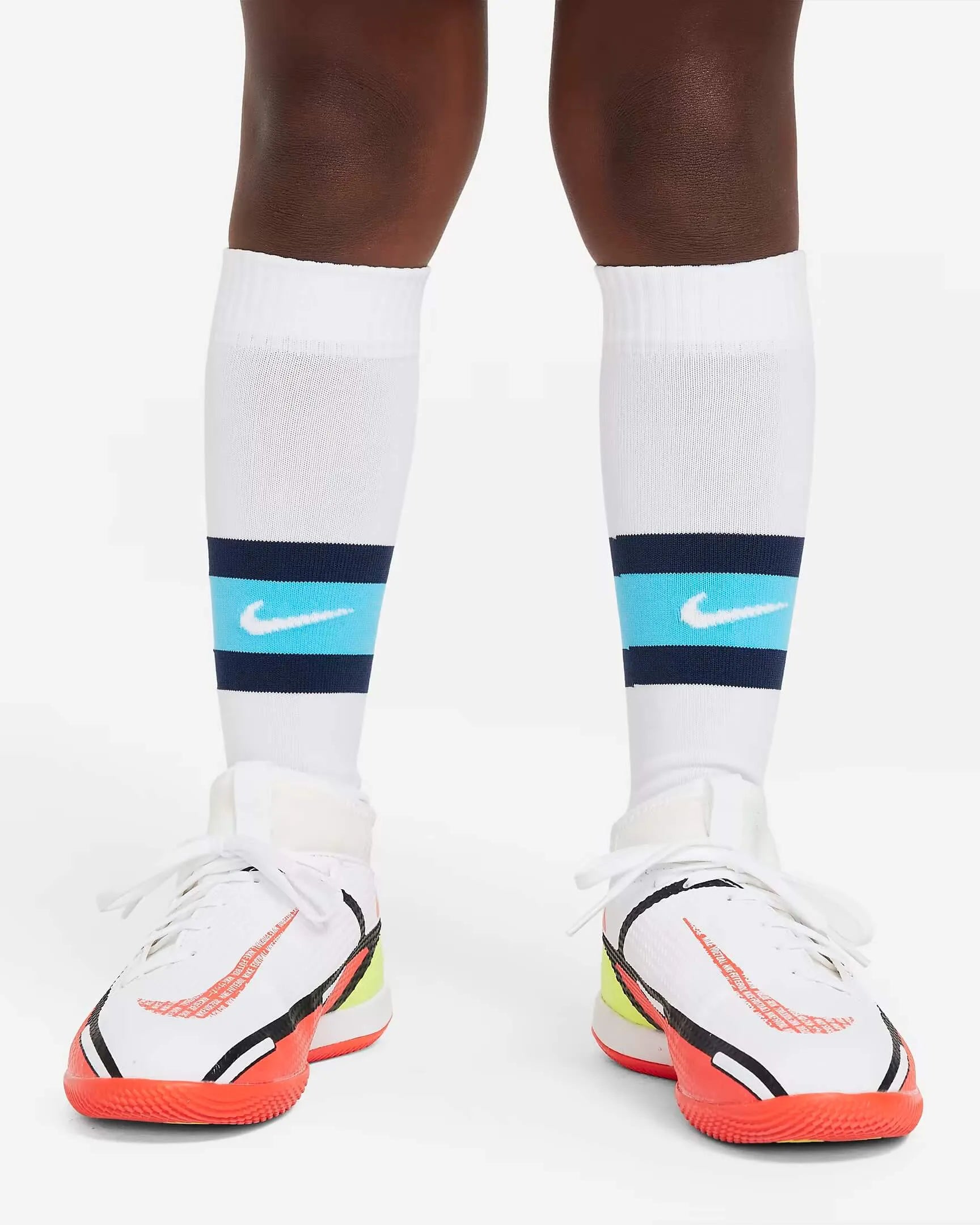 Nike 2022-23 Chelsea Kids' Home Mini Kit - Blue-White (Detail 4)