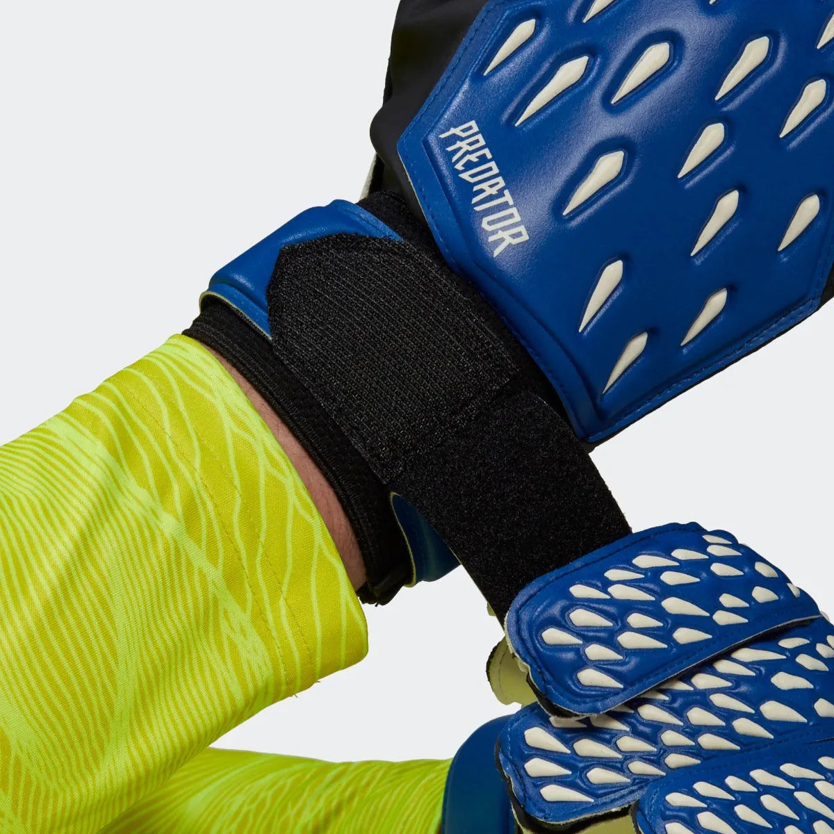 Adidas Predator Training Goalkeeper Gloves - Royal-White