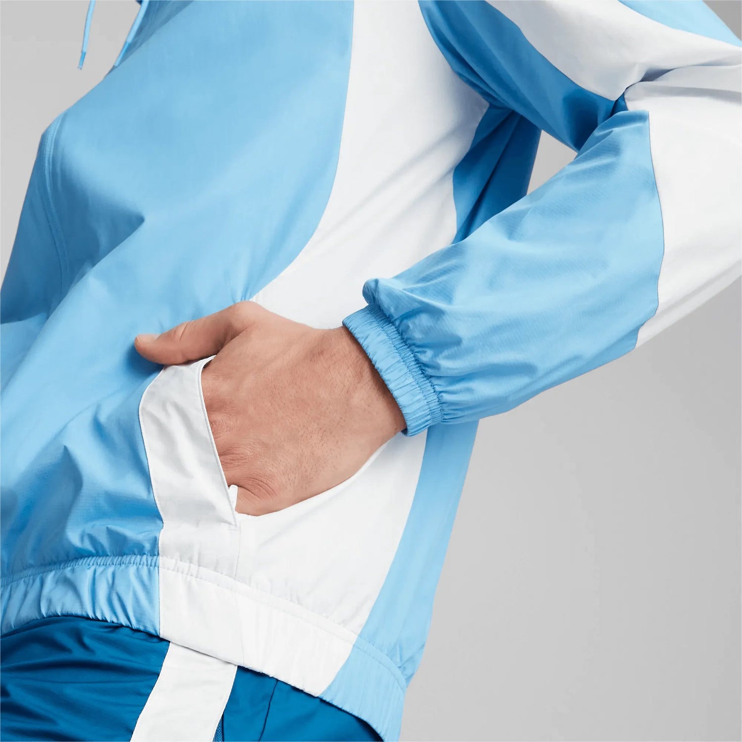 Puma 2023-24 Manchester City Men's Pre-Match Anthem Jacket (Detail 2)