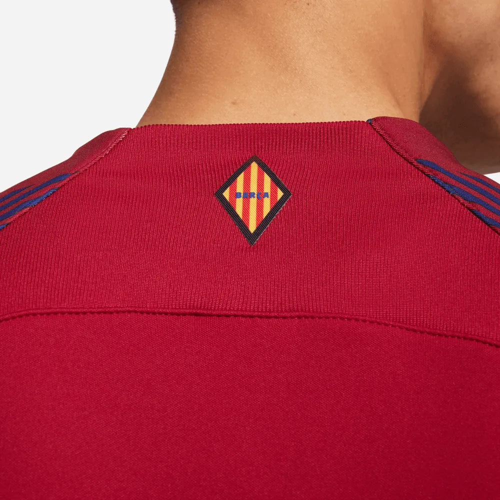 Nike 2023-24  Barcelona Anthem Jacket - Noble Red (Detail 2)