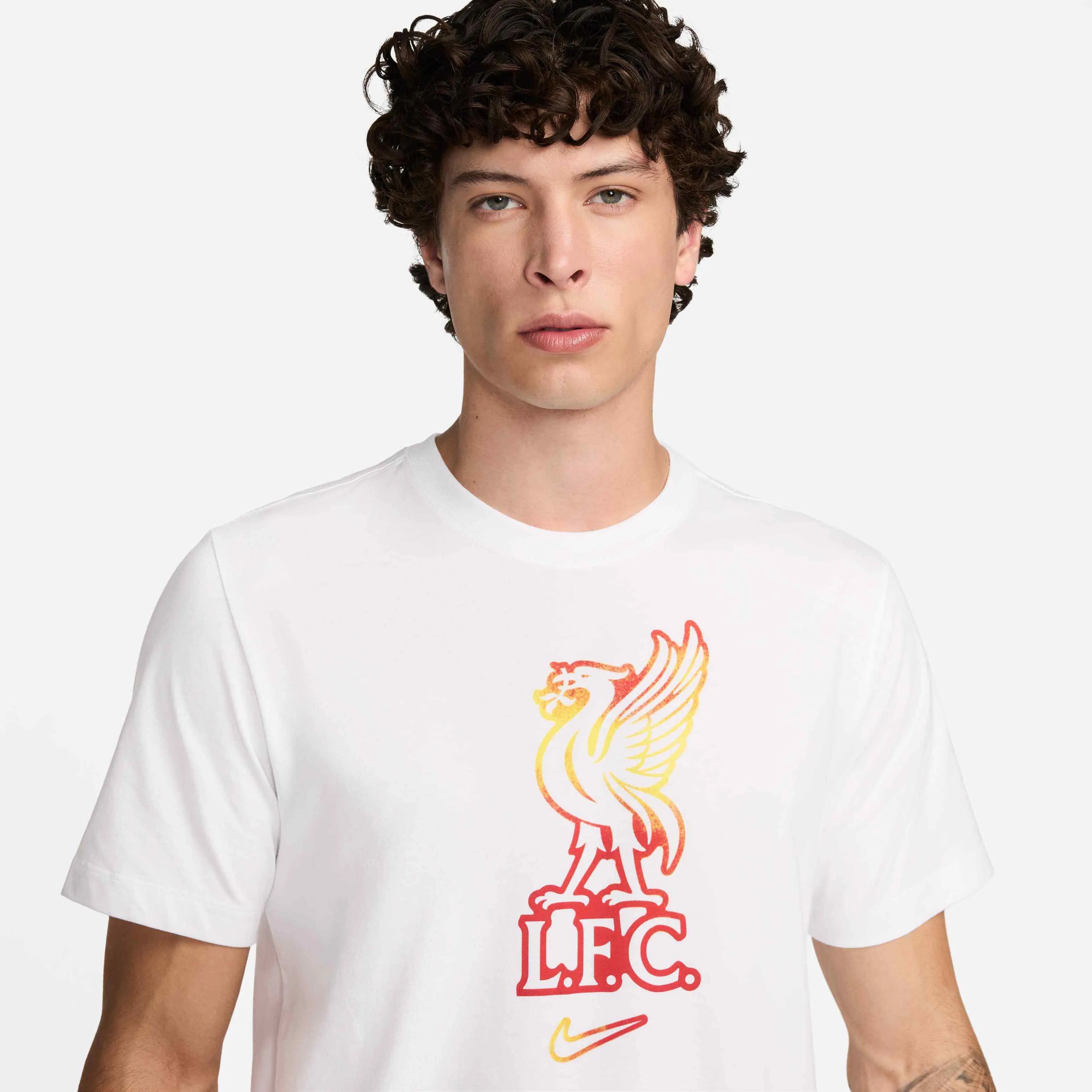 Nike 2024-25 Liverpool Men's Crest Tee (Detail 1)
