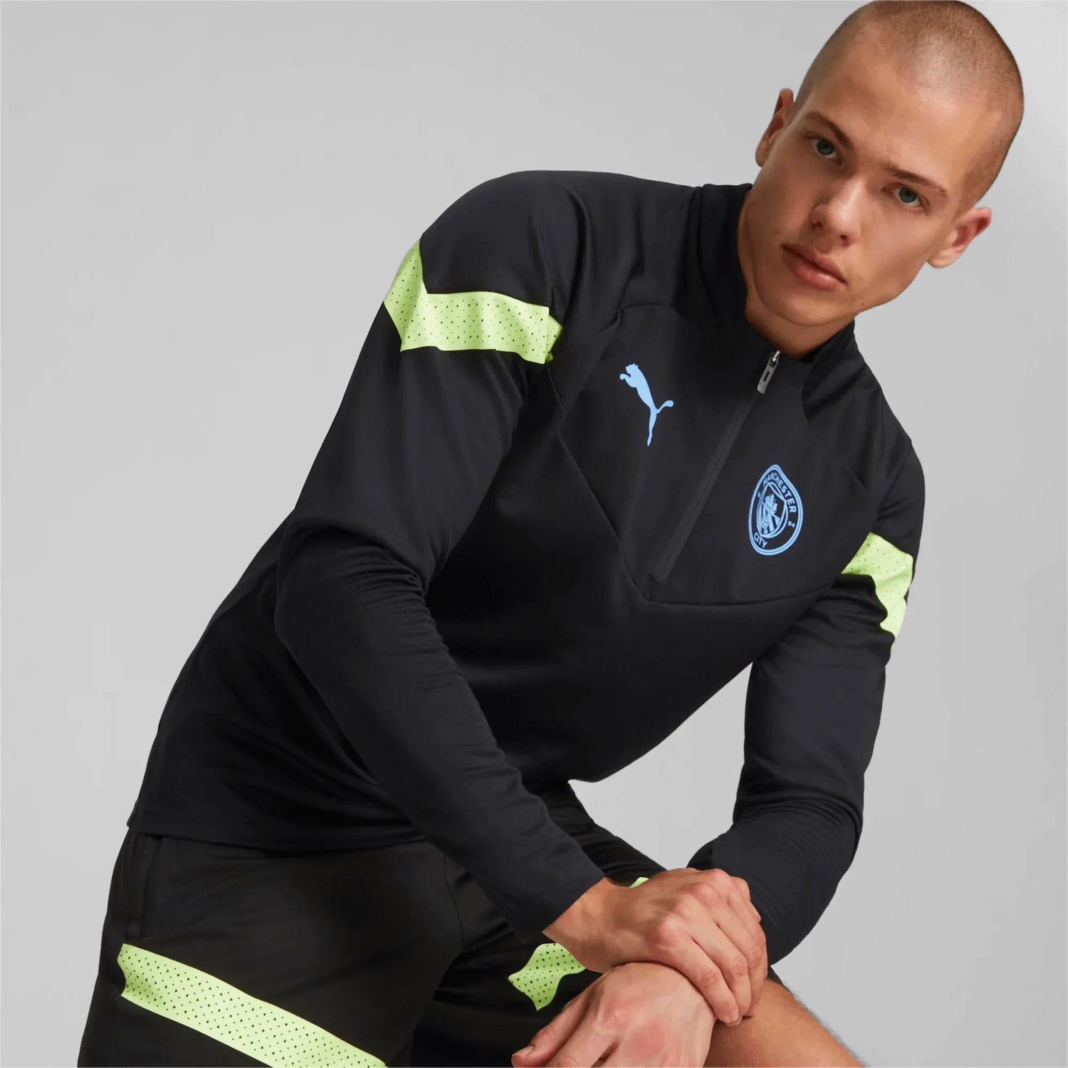 ウェア Puma Manchester City 2022/2023  Manchester City 2022/23 PUMA Esports Kit - FOOTBALL FASHION