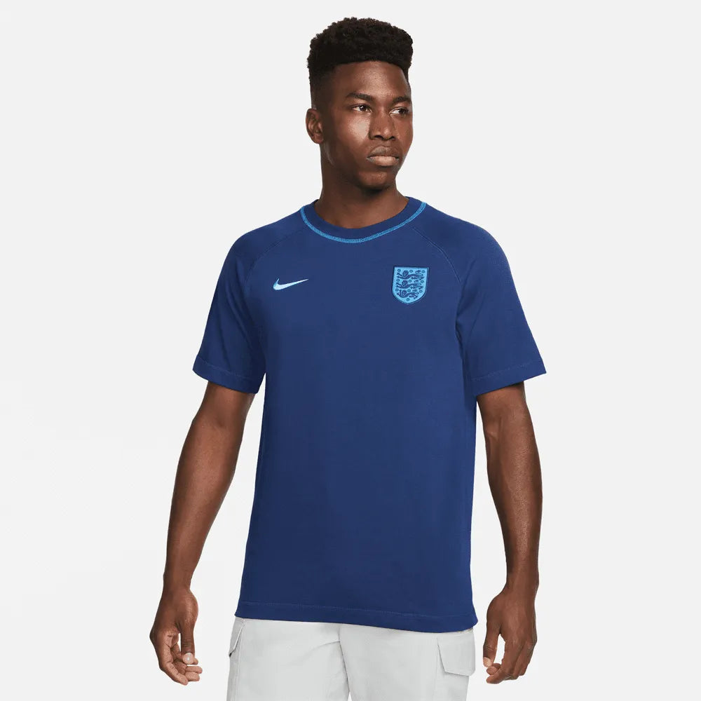 Nike 2022-23 England Travel Top (Model - Front)