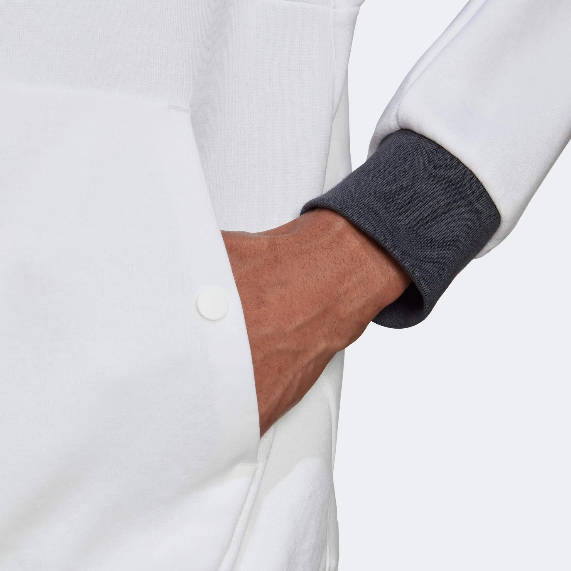 adidas 2022-23 Bayern Munich Travel Hoody - White (Detail 2)