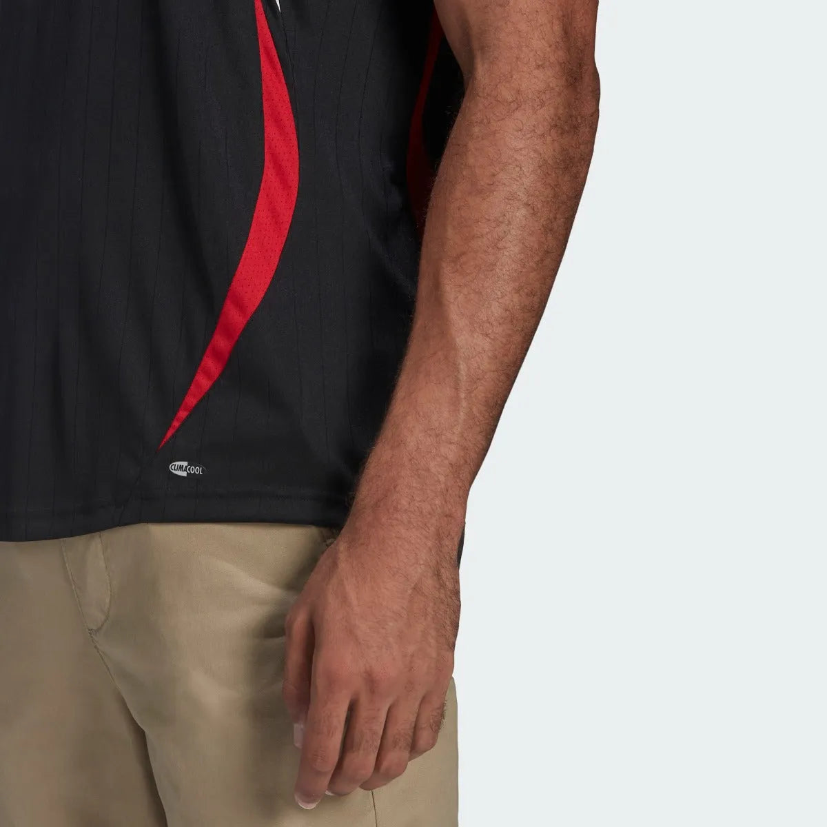 Adidas 2022 Manchester United Teamgeist Jersey - Black (Detail 3)