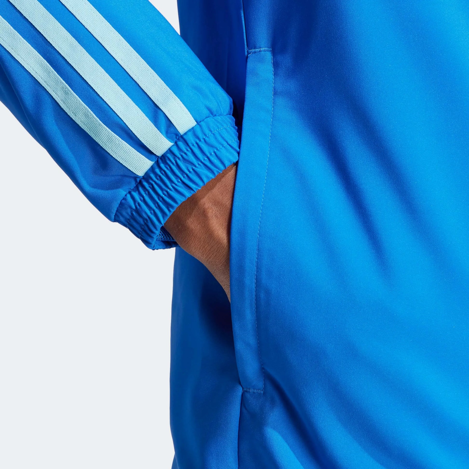adidas 2023 Boca Juniors Graphic Windbreaker - Blue-Light Blue (Detail 2)