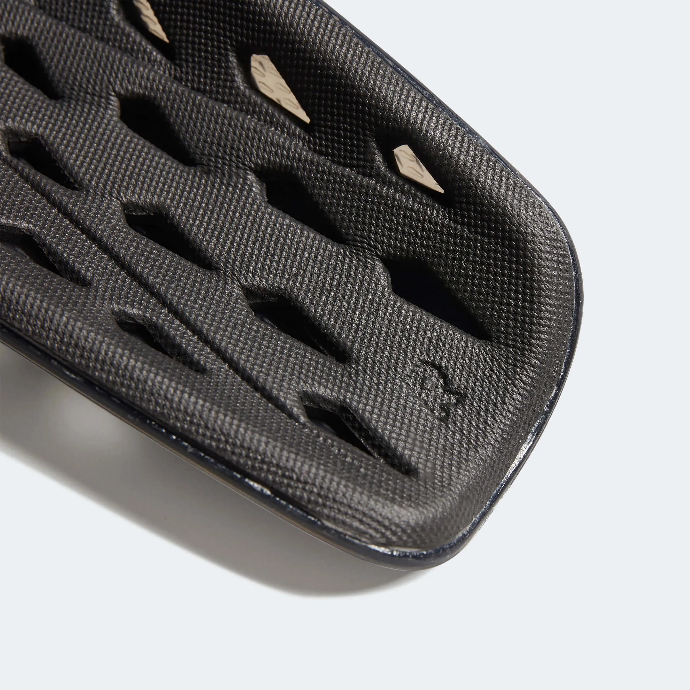 adidas X League Shin Guards - Black-Gold (Detail 1)