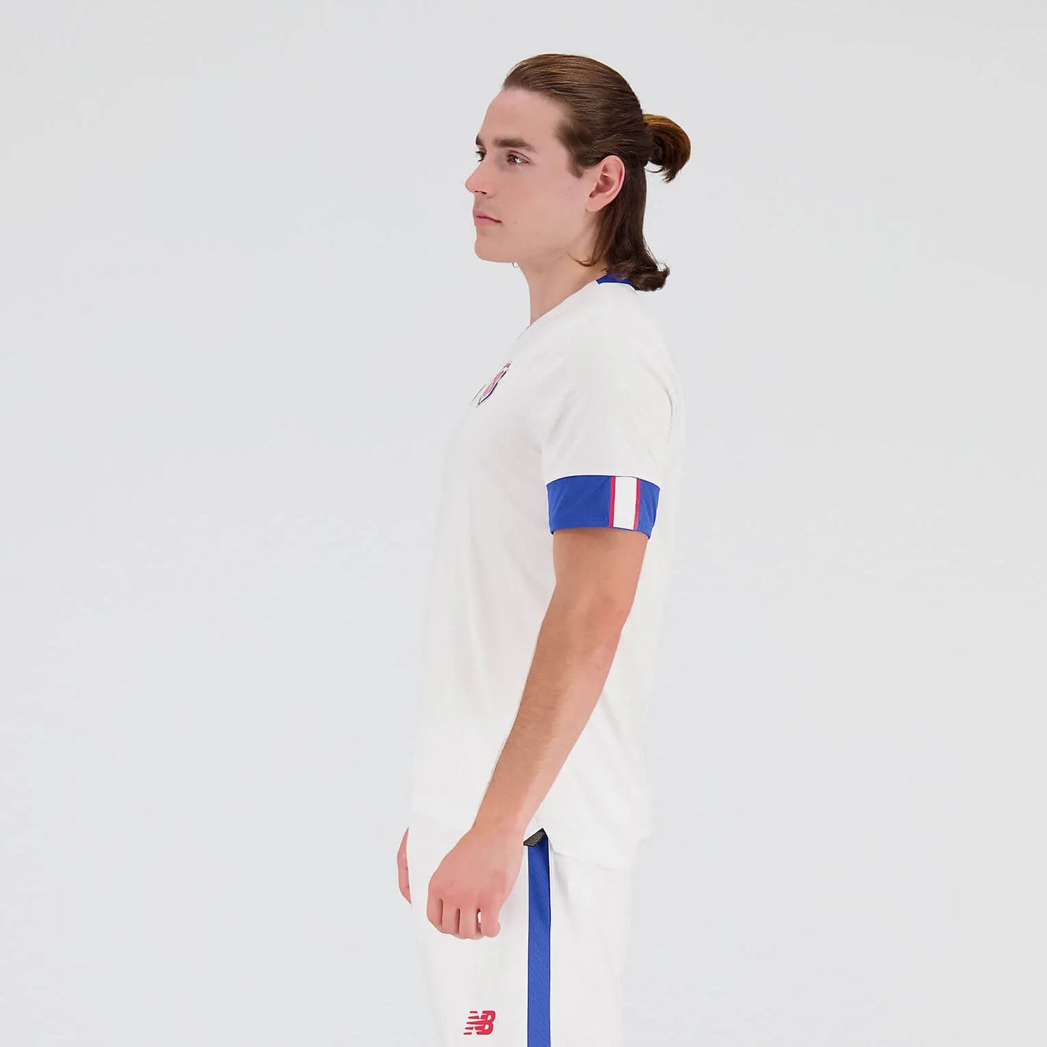 New Balance 2022-23 Costa Rica Away Jersey - White (Model - Side)