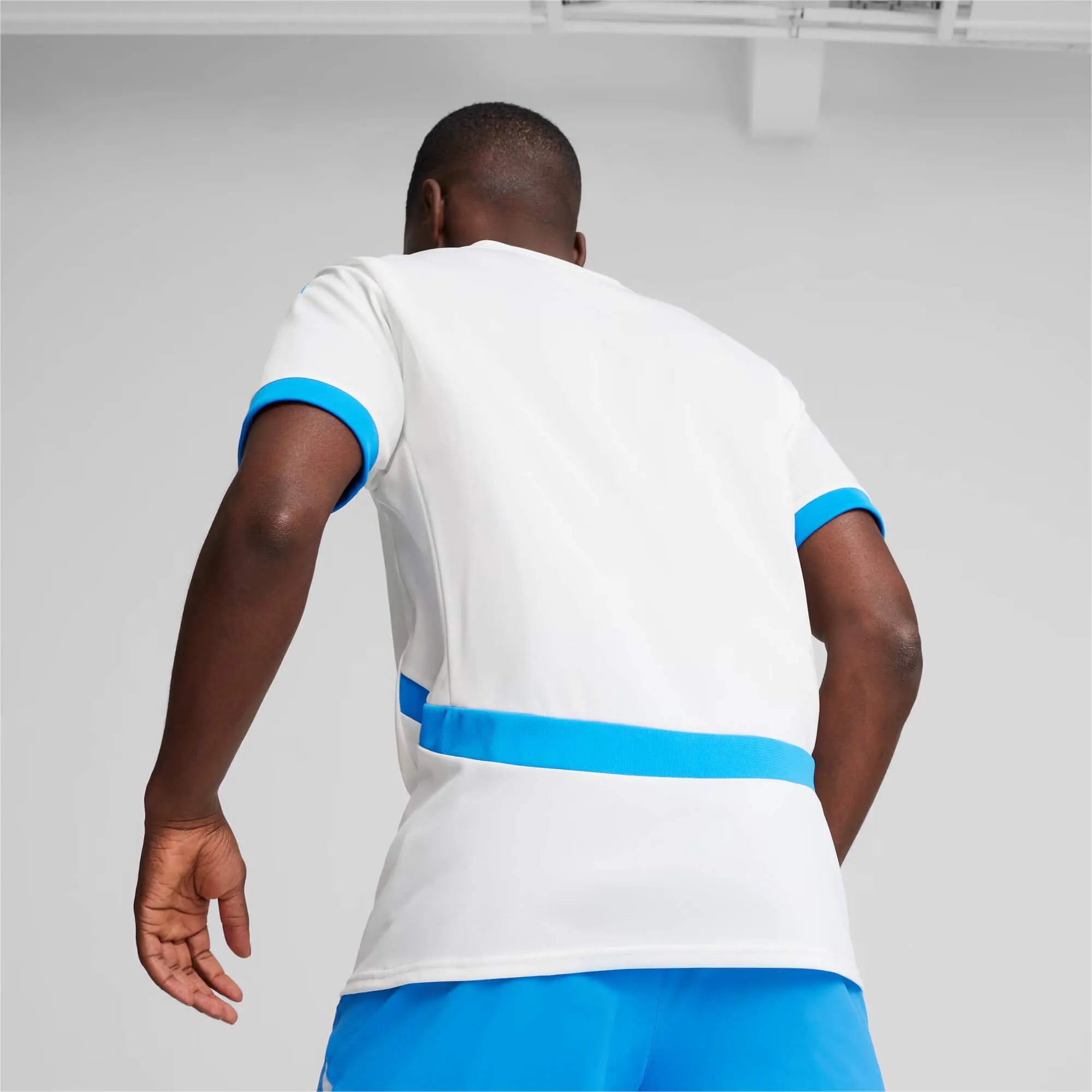 Puma 20224-25 Czech Republic Stadium Away Jersey (Model - Back)