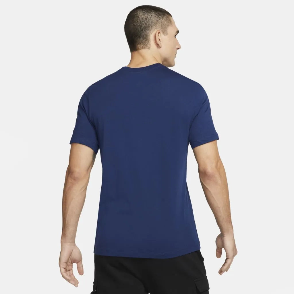 Nike 2022 FC Barcelona Crest 92Trap Tee - Blue Void (Model - Back)