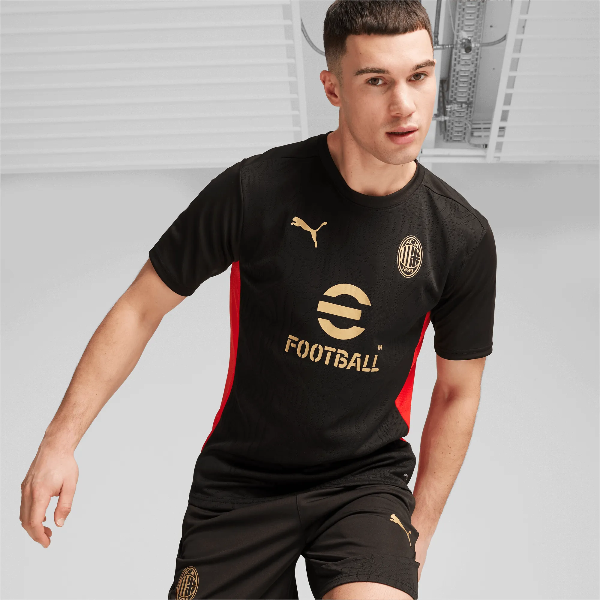 Puma 2024-25 AC Milan Men's Training Jersey (Model - Front)