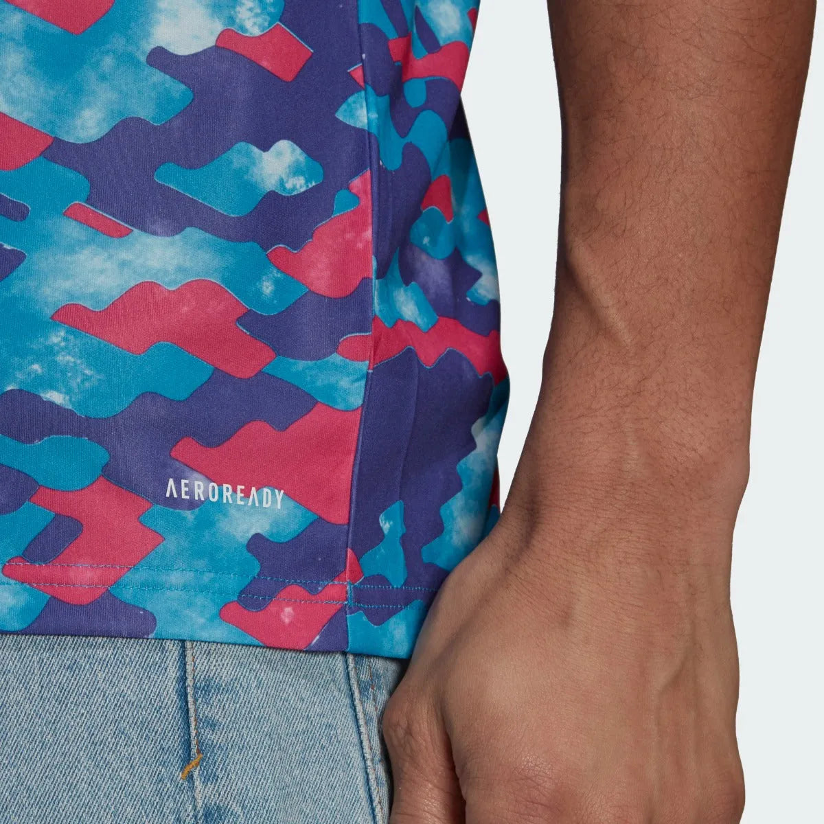 Adidas 2021-22 Real Madrid Pre-Match jersey - Cyan-Pink-Purple (Detail 2)