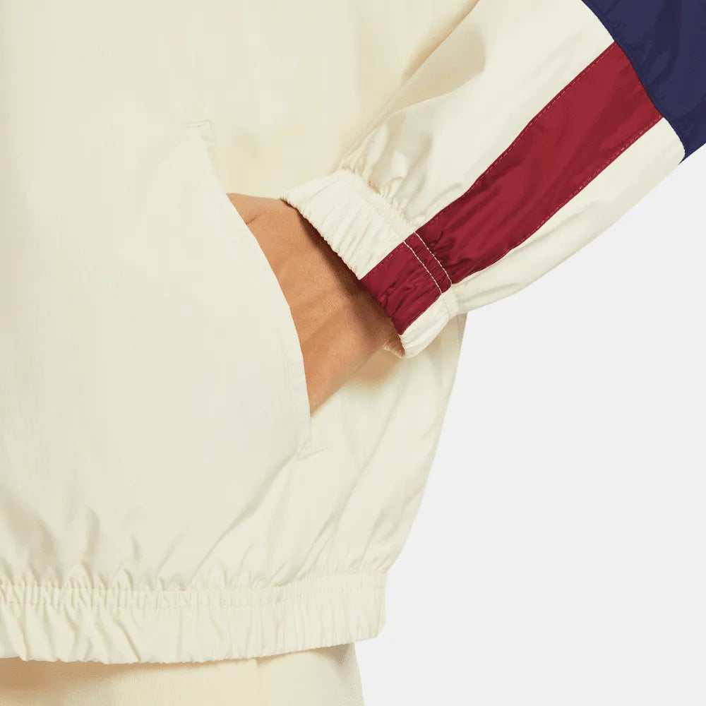 Nike 2023-24 PSG Women's Essential Graphic Jacket (Detail 3)