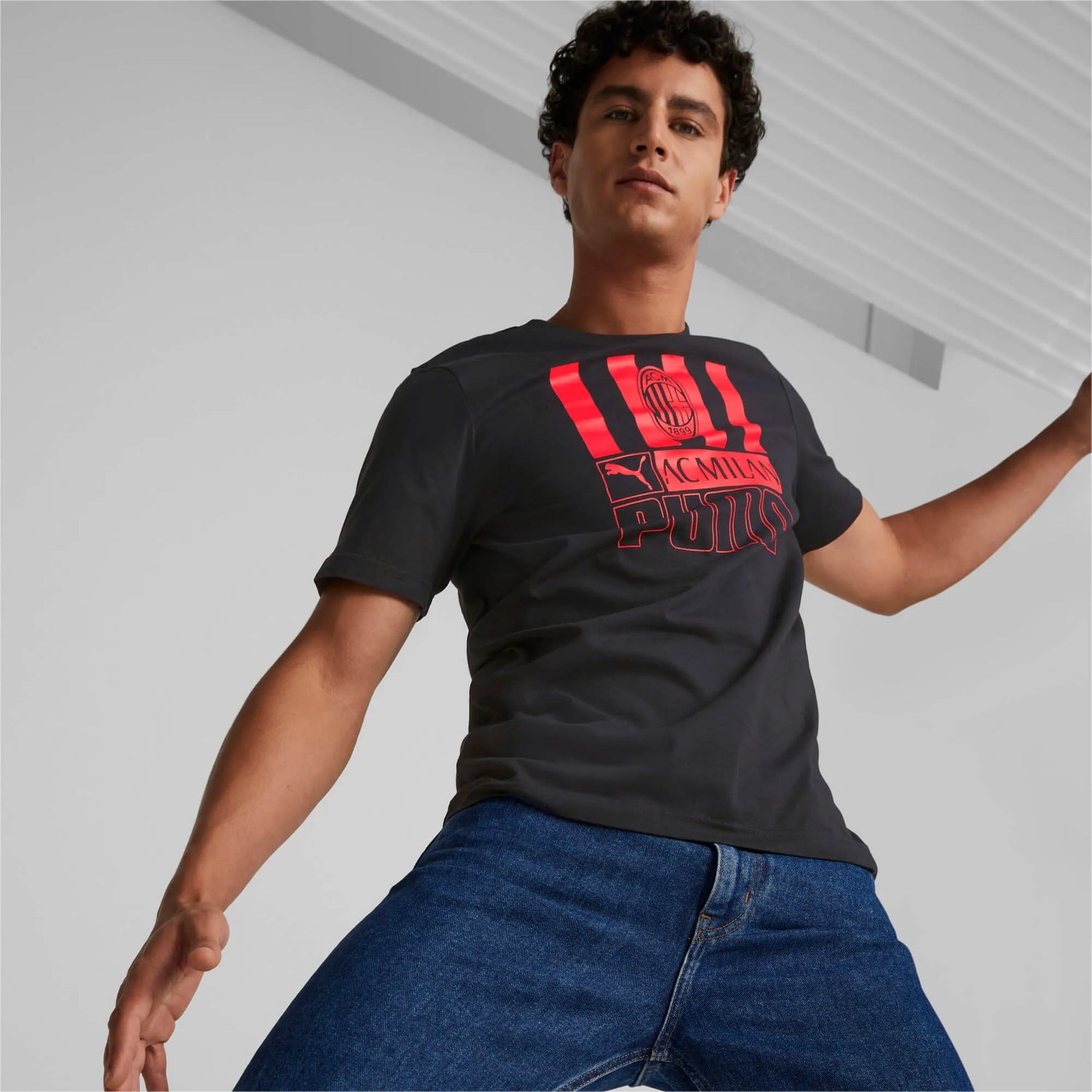 Puma 2022-23 AC Milan FTBLCore Tee - Black-Red (Model - Front)