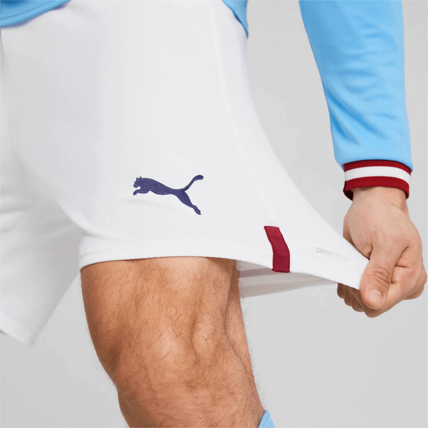 Puma 2022-23 Manchester City Home Shorts - White (Detail 1)