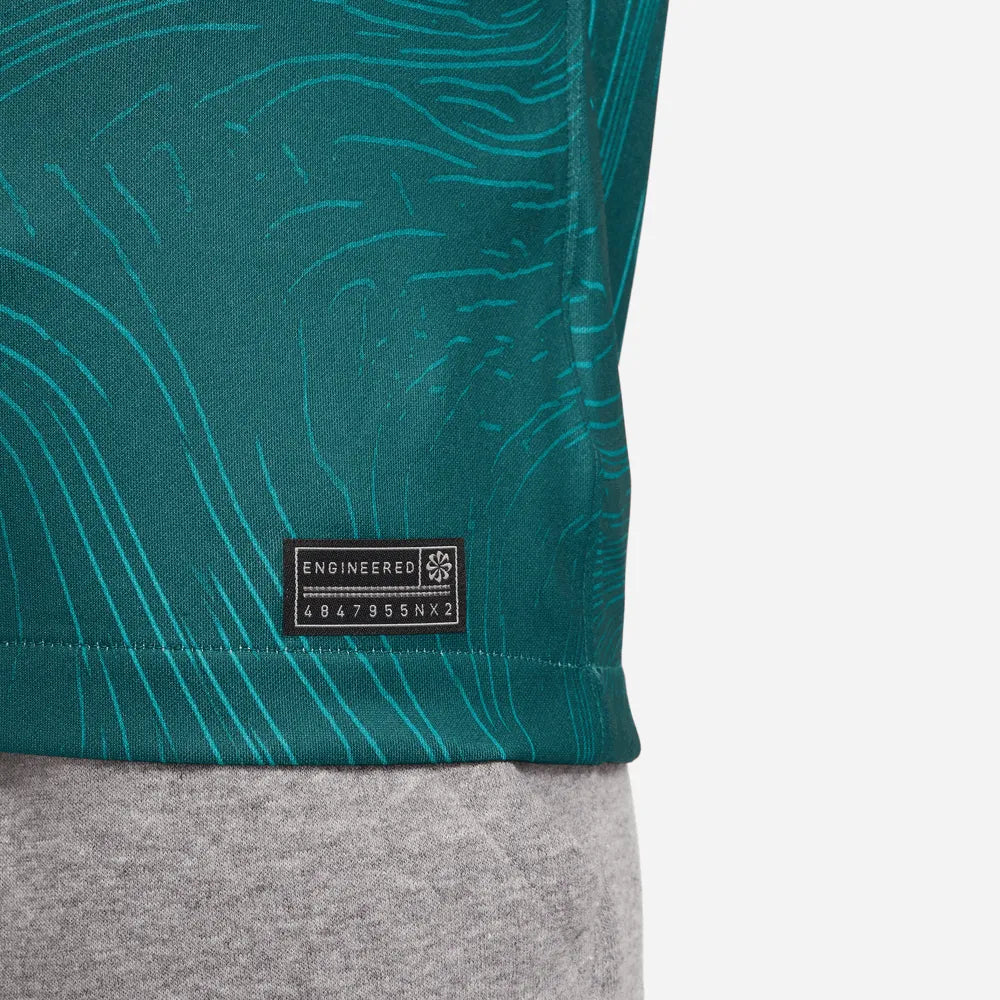 Nike 2022-23 Liverpool Youth Third Jersey - Atomic Teal-Siren Red (Detail 4)