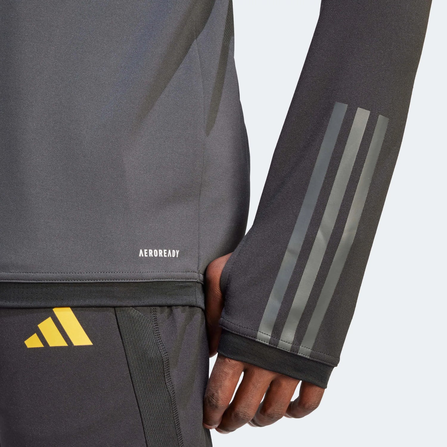 adidas 2023-24 Real Madrid Men's Tiro 23 Training Top (Detail 2)