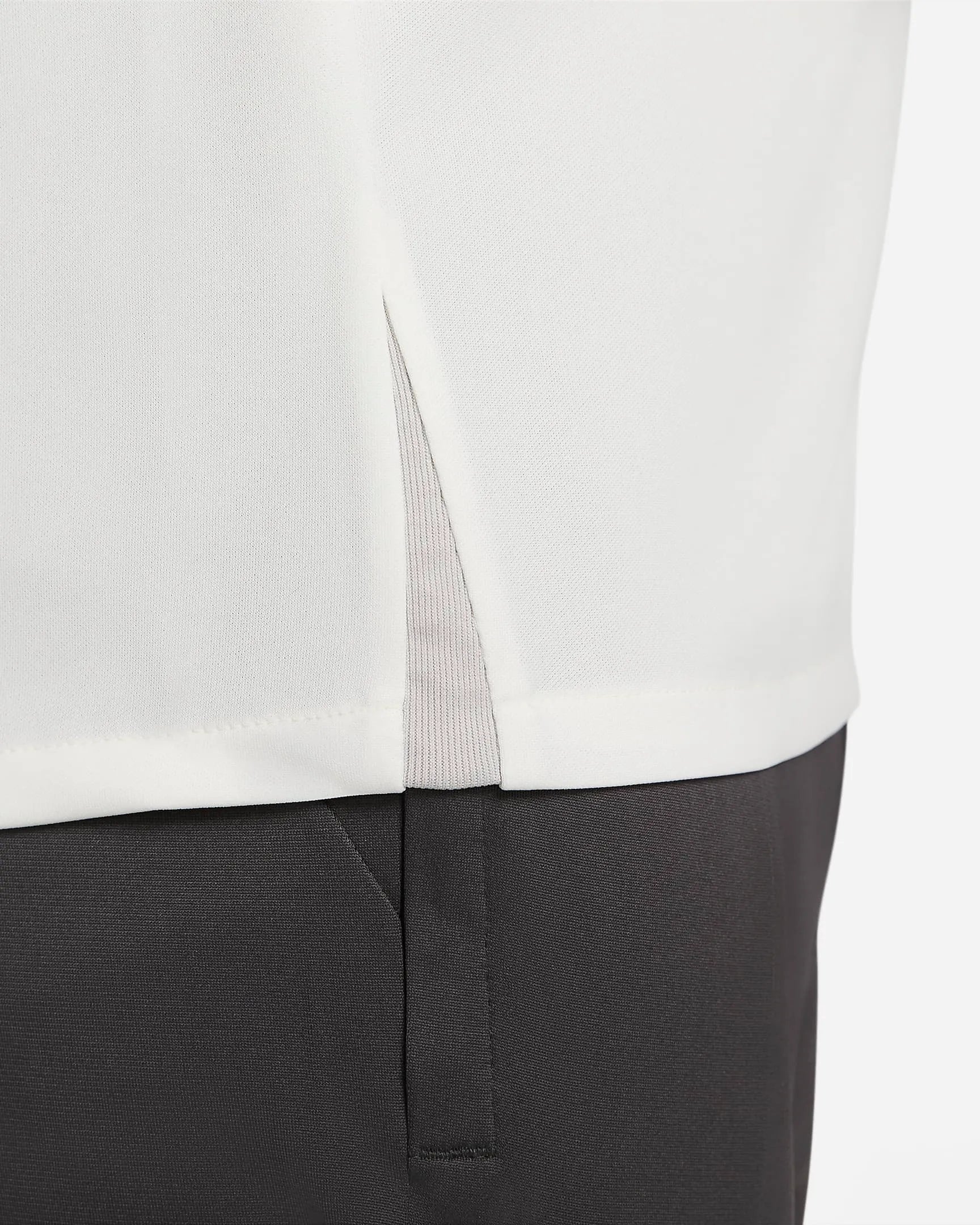 Nike 2022-23 Tottenham Strike Top - White-Black (Detail 2)