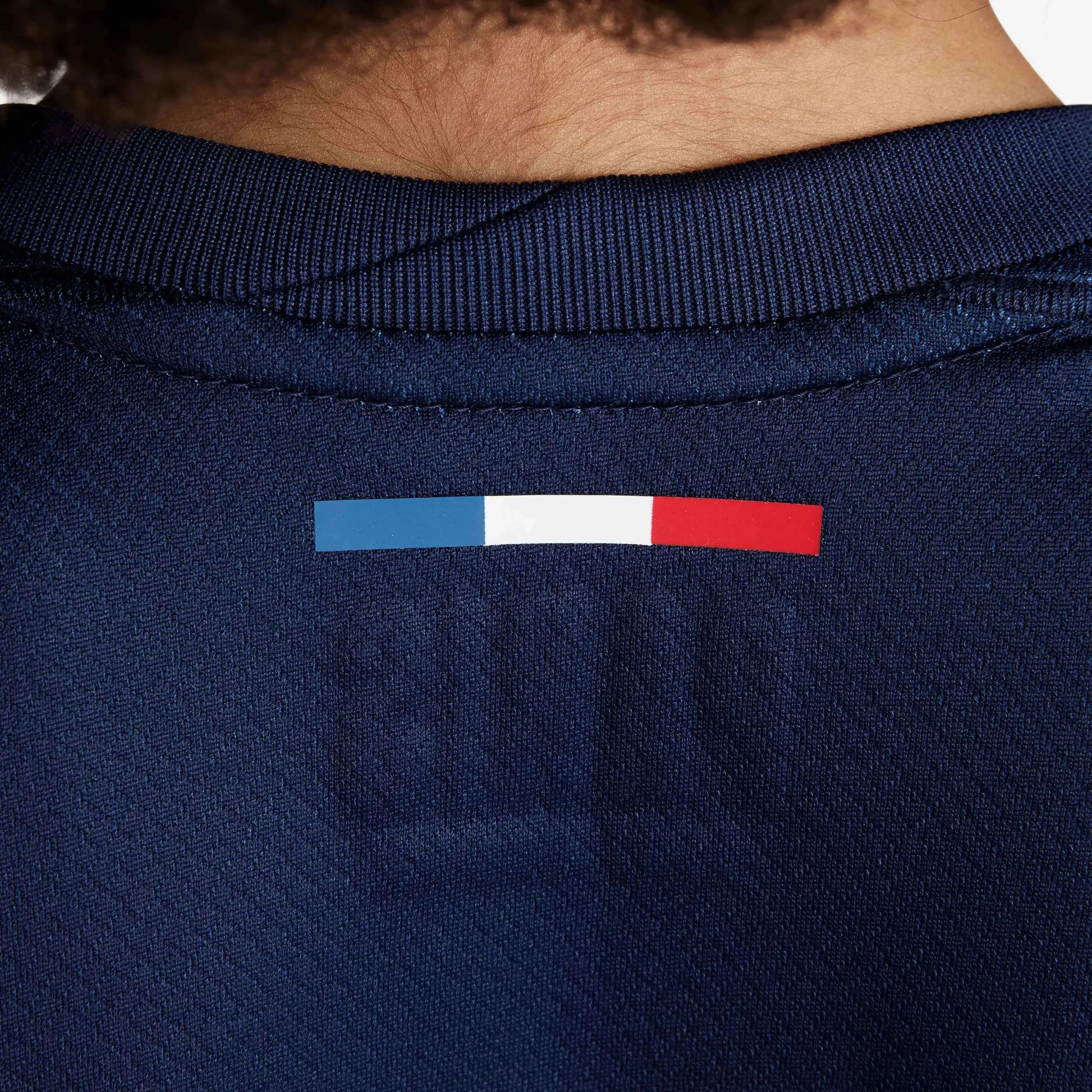 Nike 2024-25 PSG Little Kids' Stadium Home Kit (Detail 2)