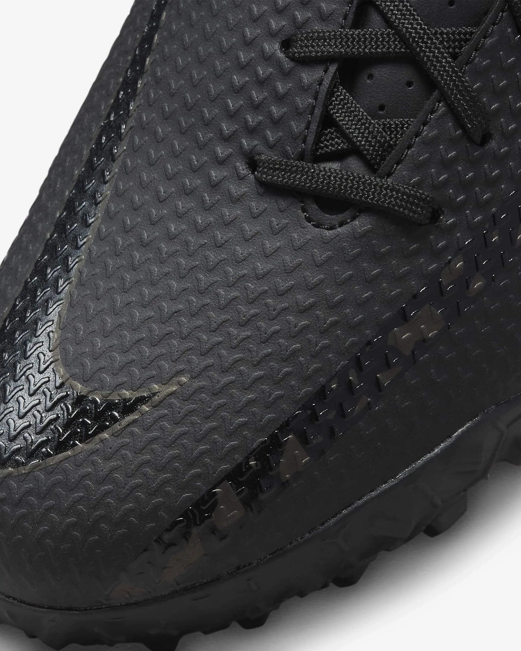 Nike Phantom GT2 Academy Turf - Black-Smoke Grey (Detail 1)