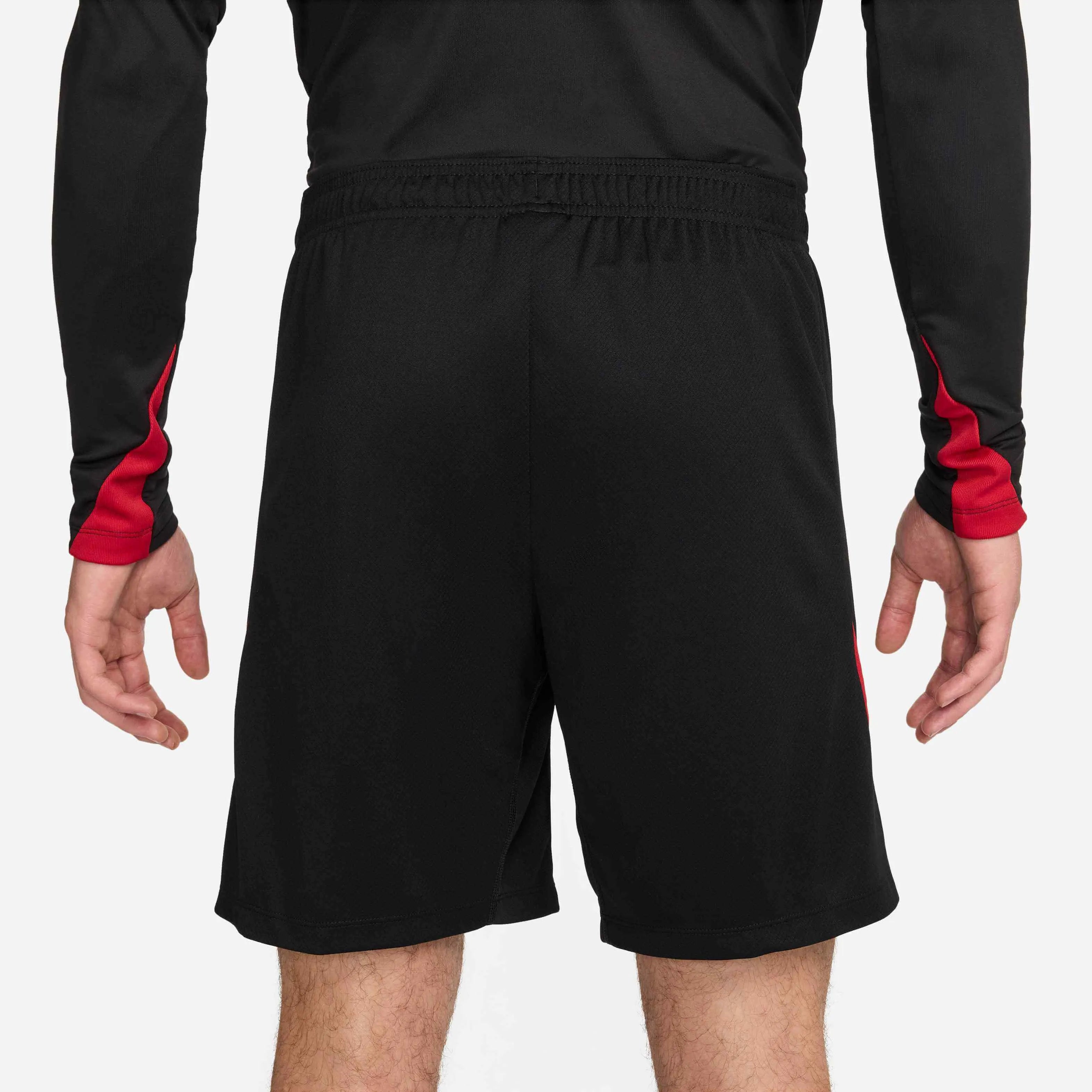 Nike 2024-25 Liverpool Men's Strike Shorts (Back)