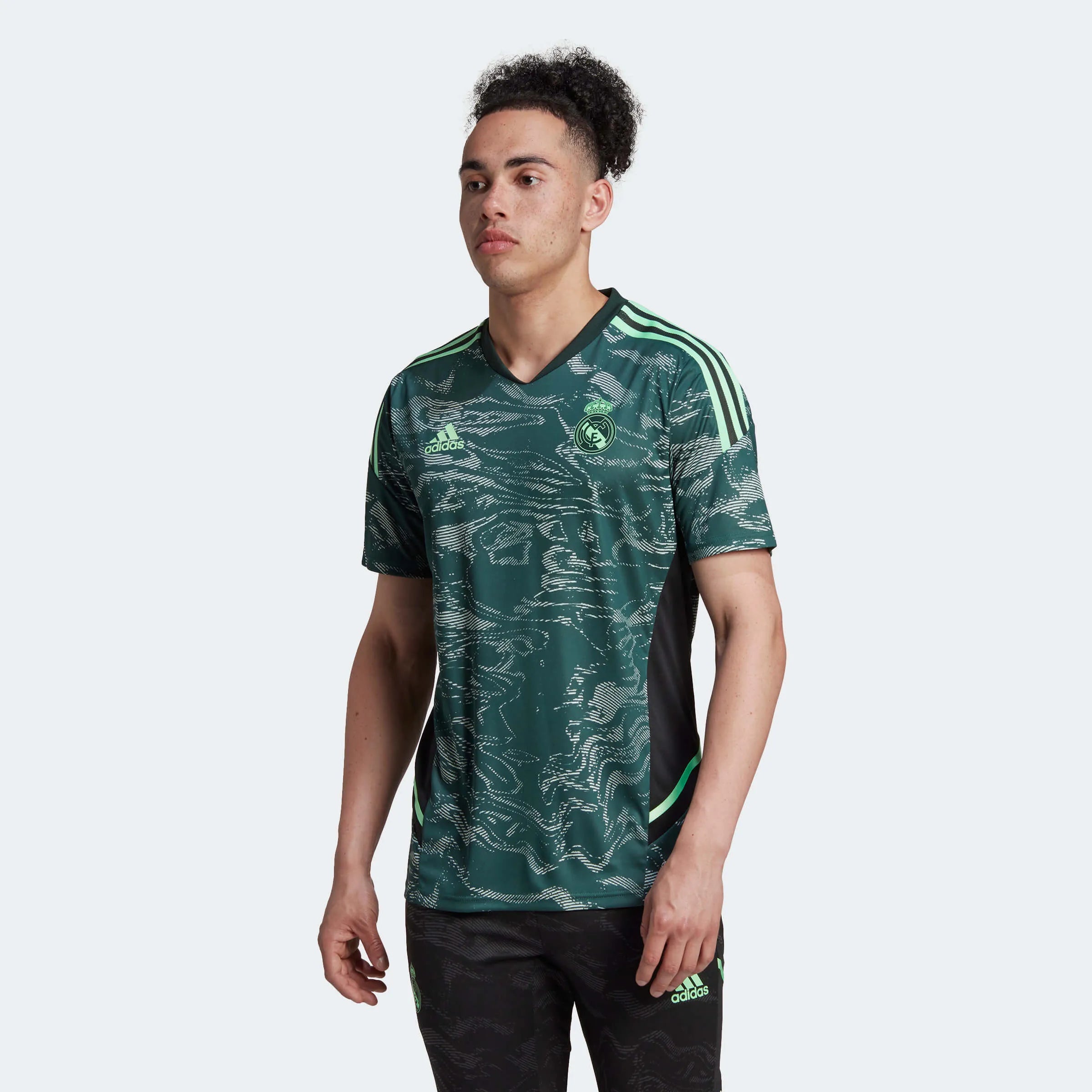 adidas 2022-23 Real Madrid EU Training Jersey - Green (Model - Front)