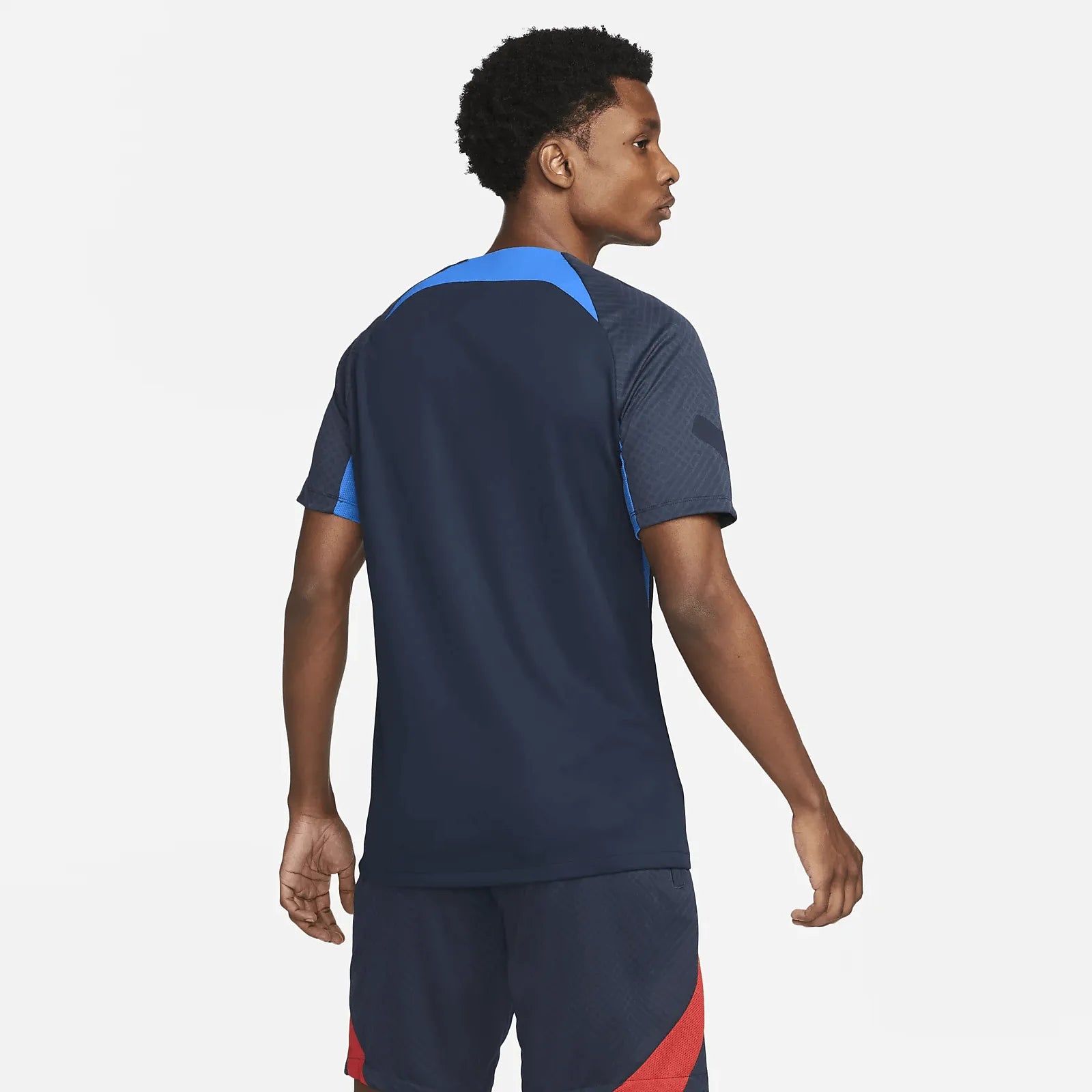 Nike 2022-23 Barcelona Strike Training Top (Model - Back)