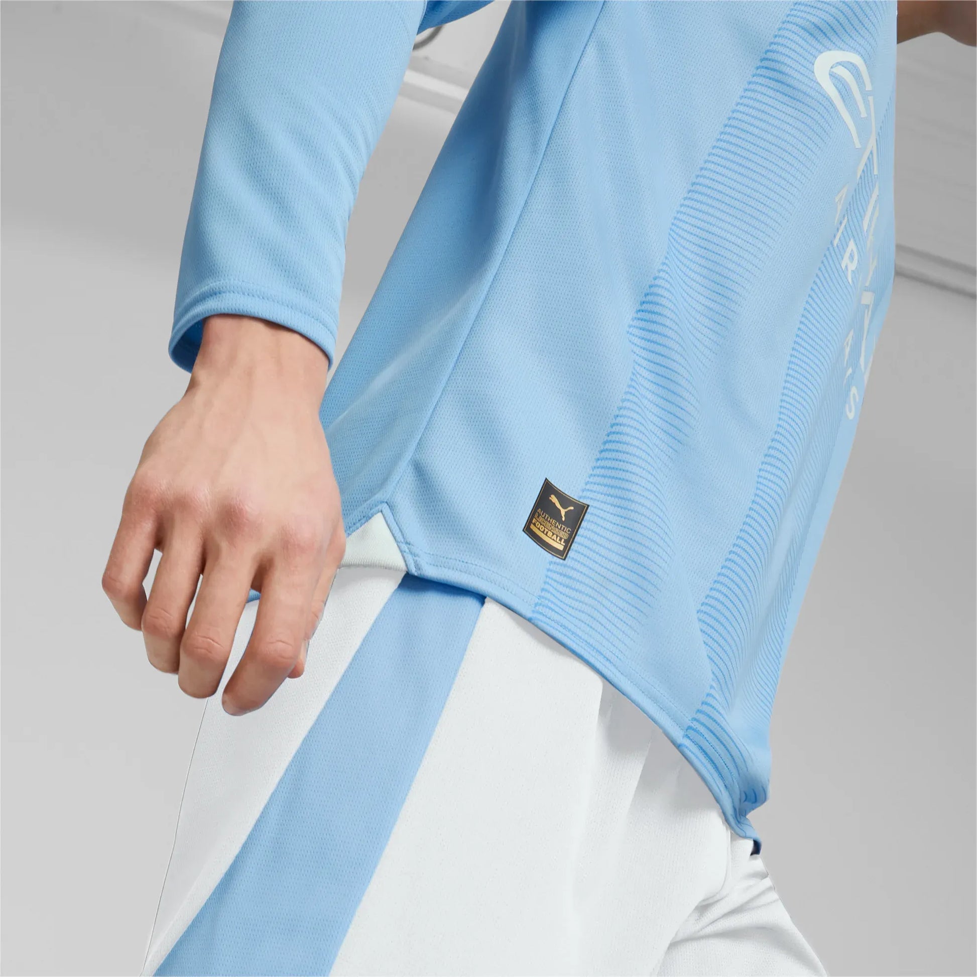 Puma 2023-24 Manchester City Men's Stadium Home Long-Sleeve Jersey (Detail 2)