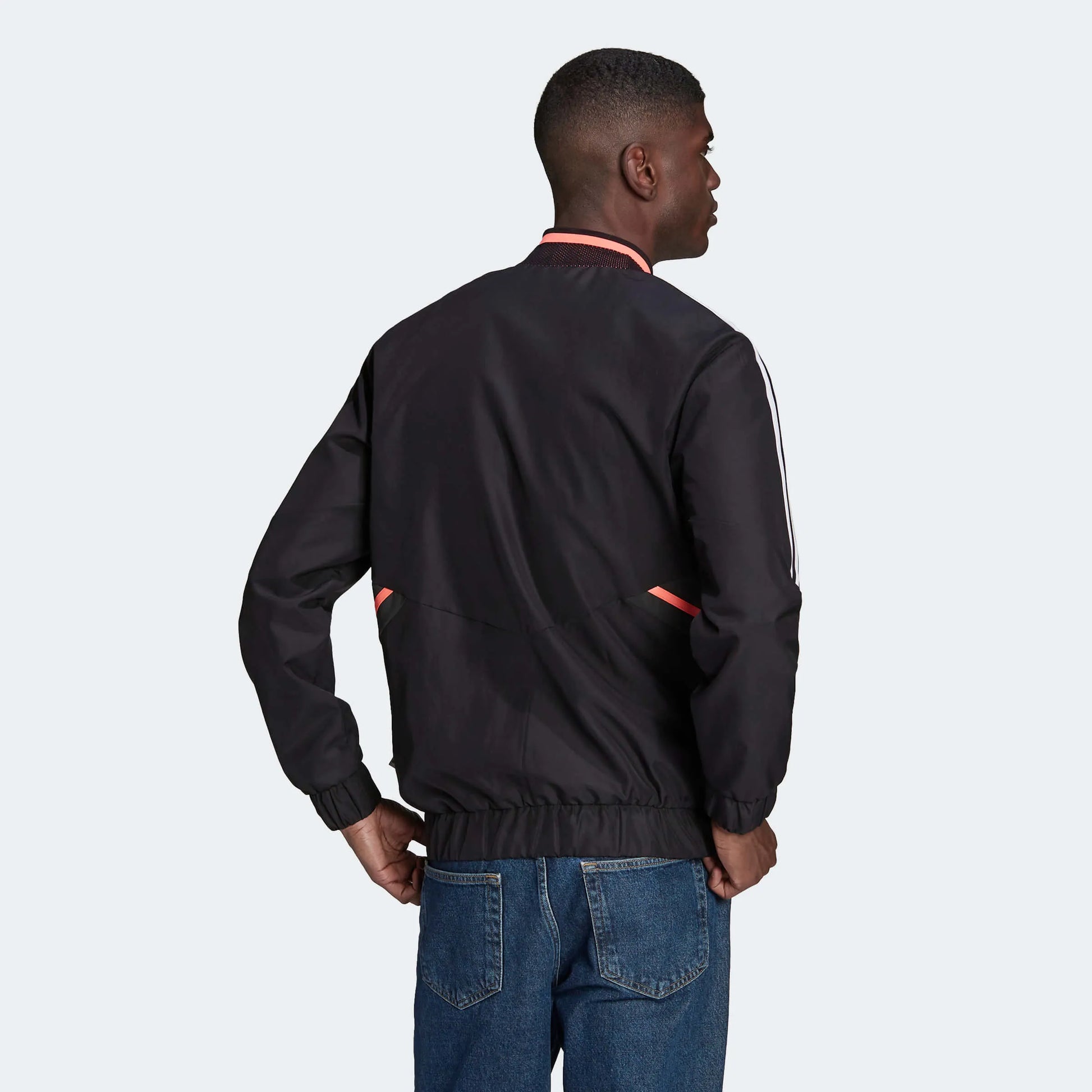 adidas 2022-23 Juventus Anthem Jacket - Black (Model - Back)