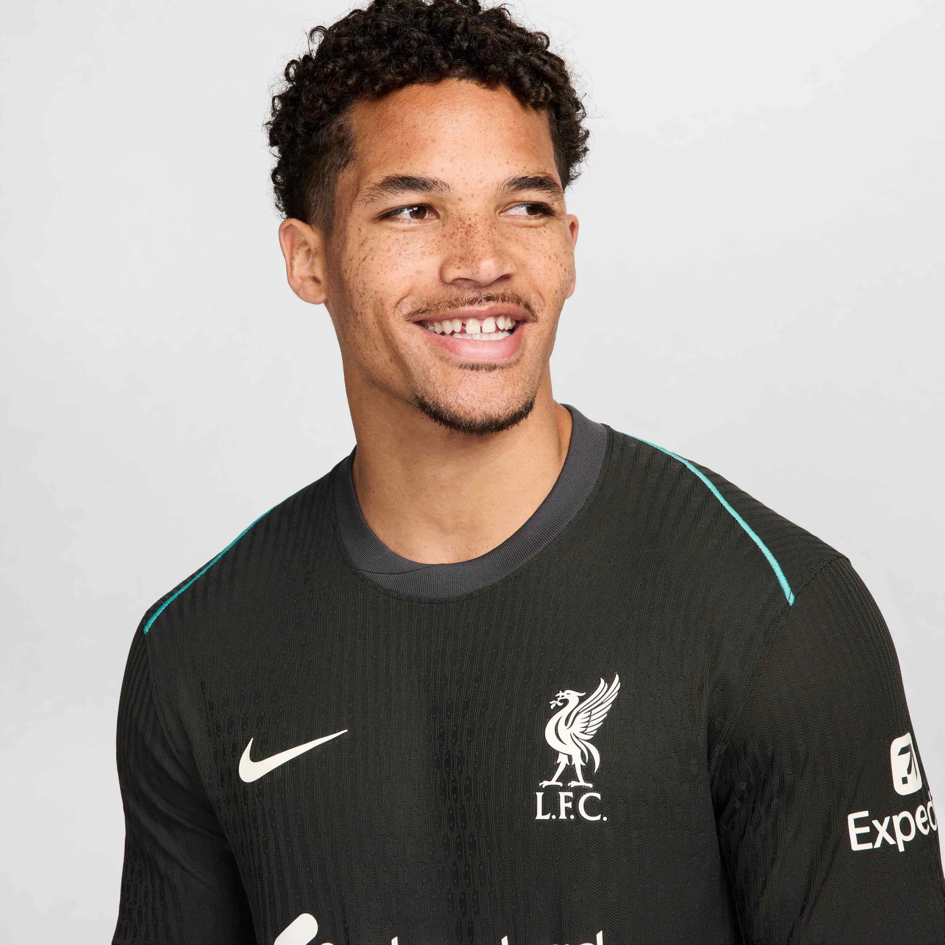 Nike 2024-25 Liverpool Men's Authentic Away Jersey (Detail 1)