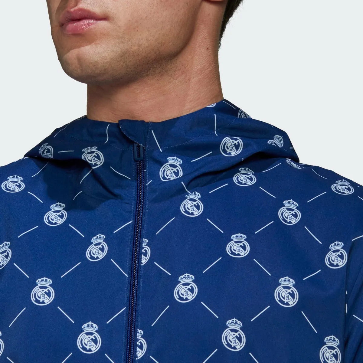 adidas 2022 Real Madrid Windbreaker - Victory Blue (Detail 1)