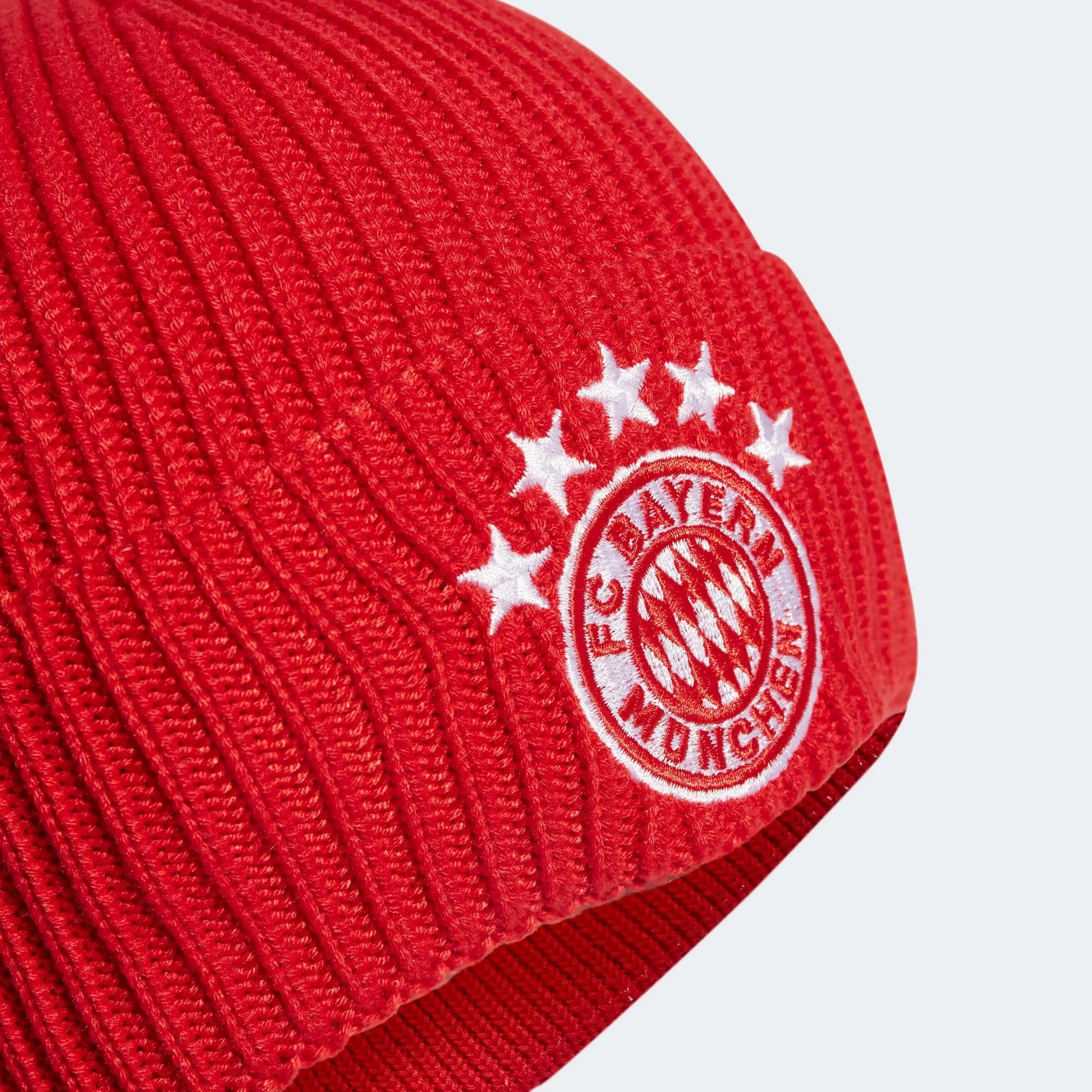 adidas 2023-24 Bayern Munich Woolie Beanie (Detail 1)