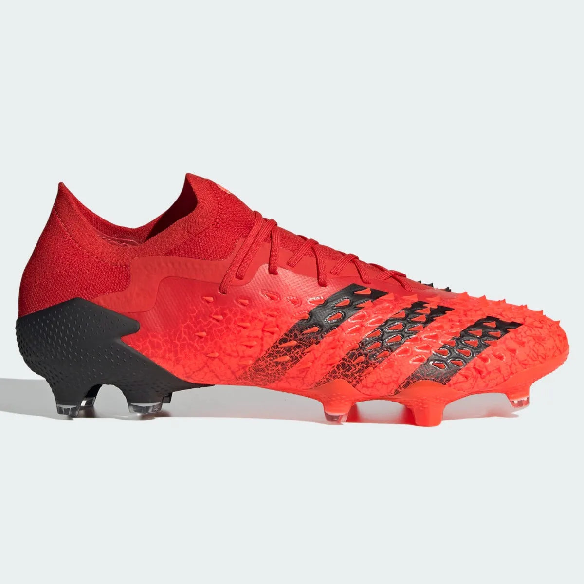 Adidas Predator Freak .1 LOW FG - Red-Black (Side 1)