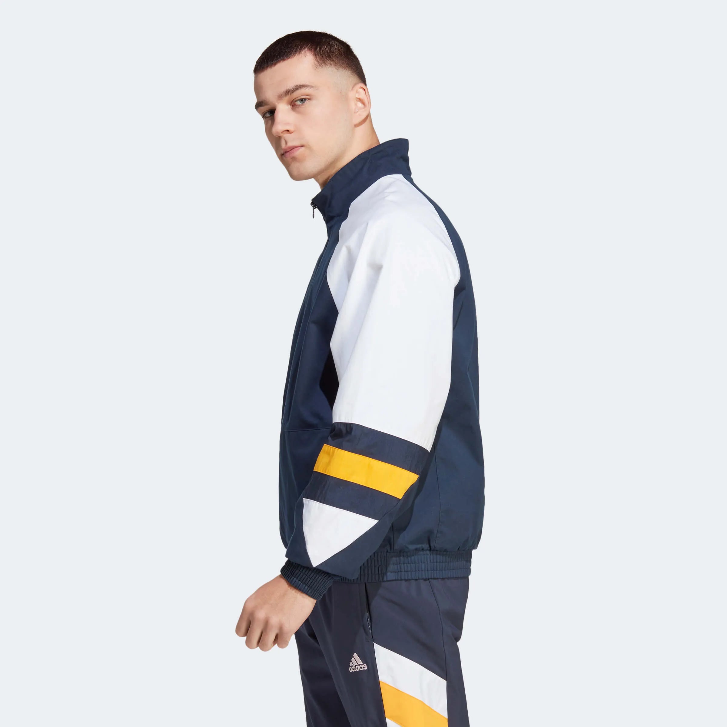 adidas 23 Real Madrid Icon Top - Night Navy (Model - Side)