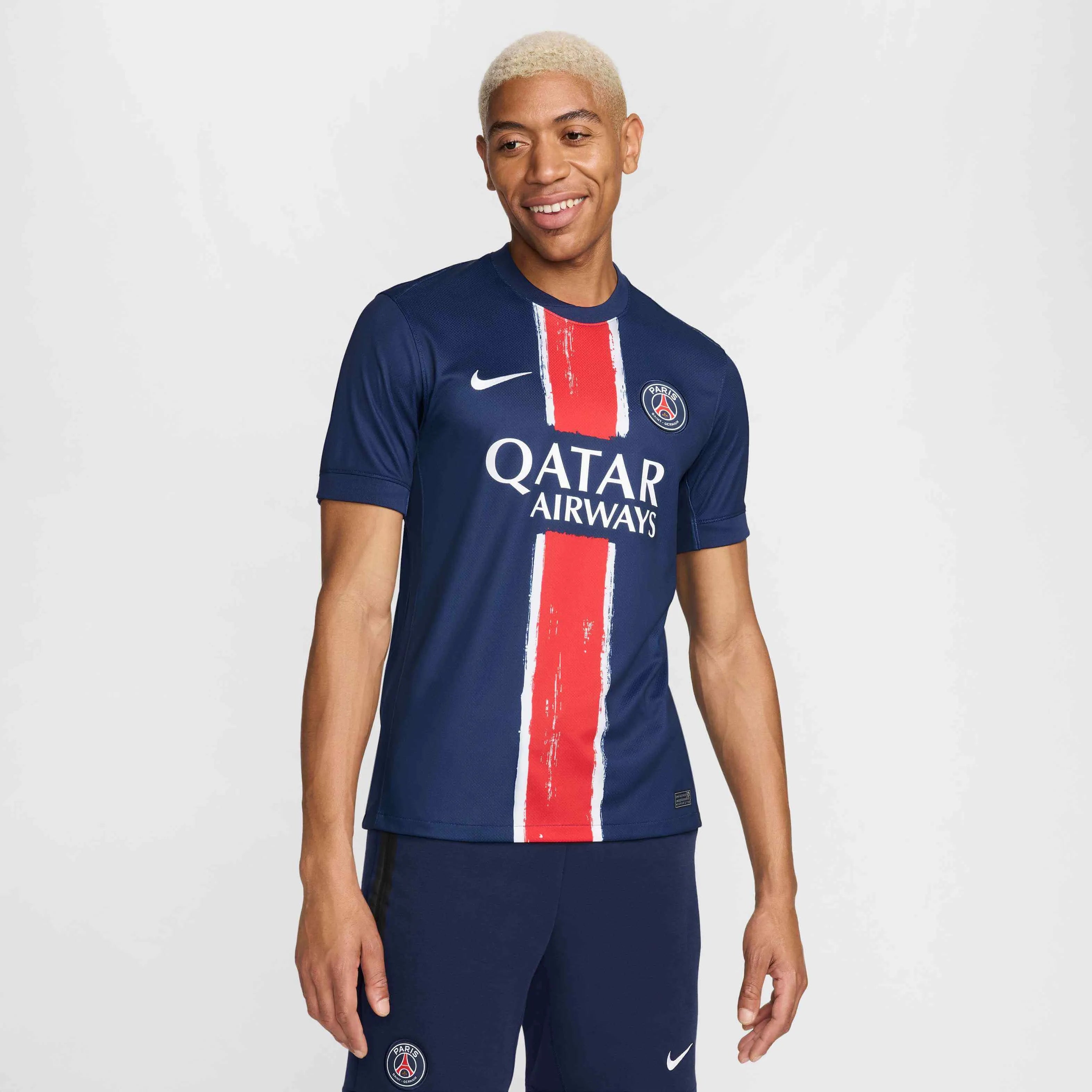 Nike 2024-25 PSG Men's Stadium Home Jersey (Model - Front)