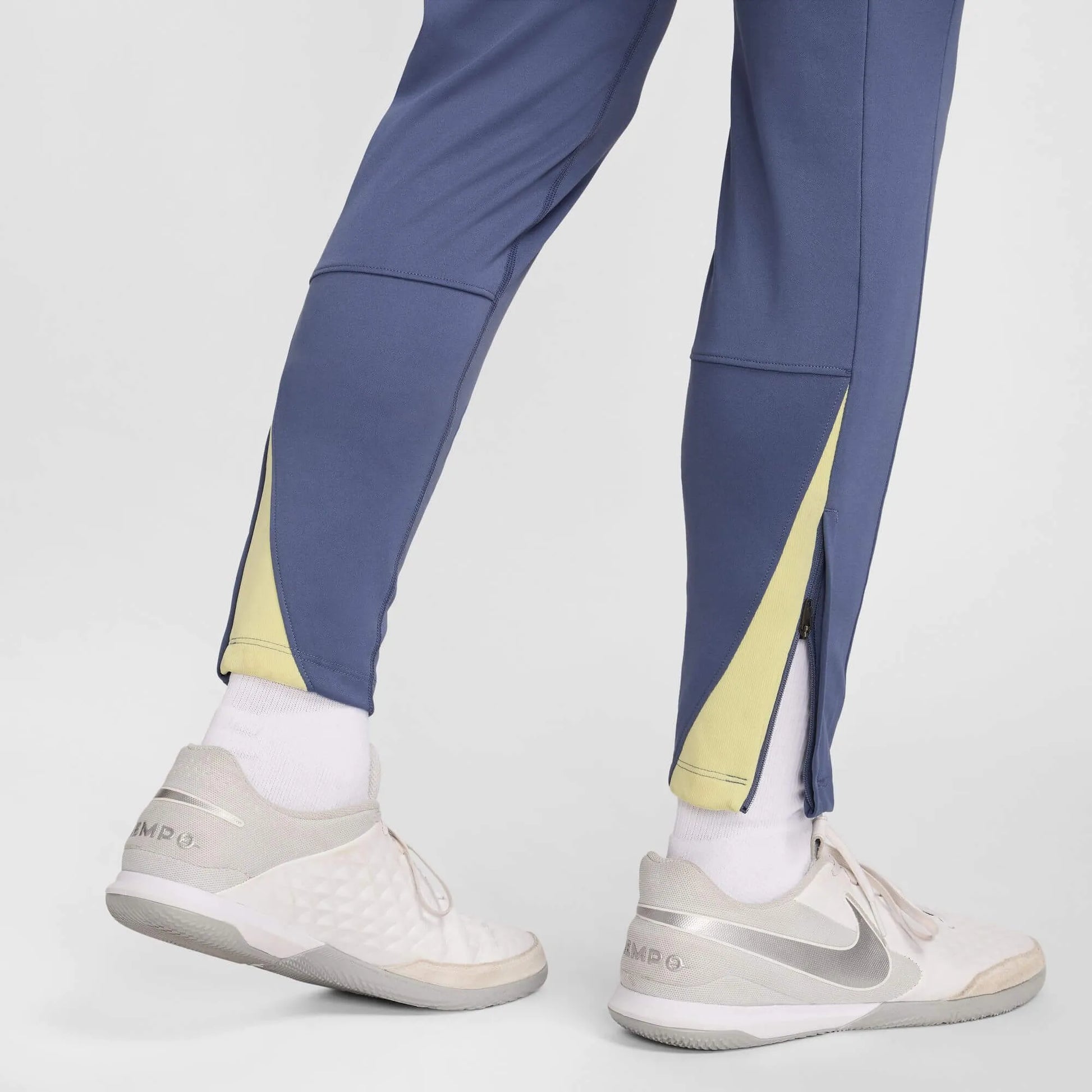 Nike 2024-25 Club America Men's KPZ Academy Pants (Detail 4)