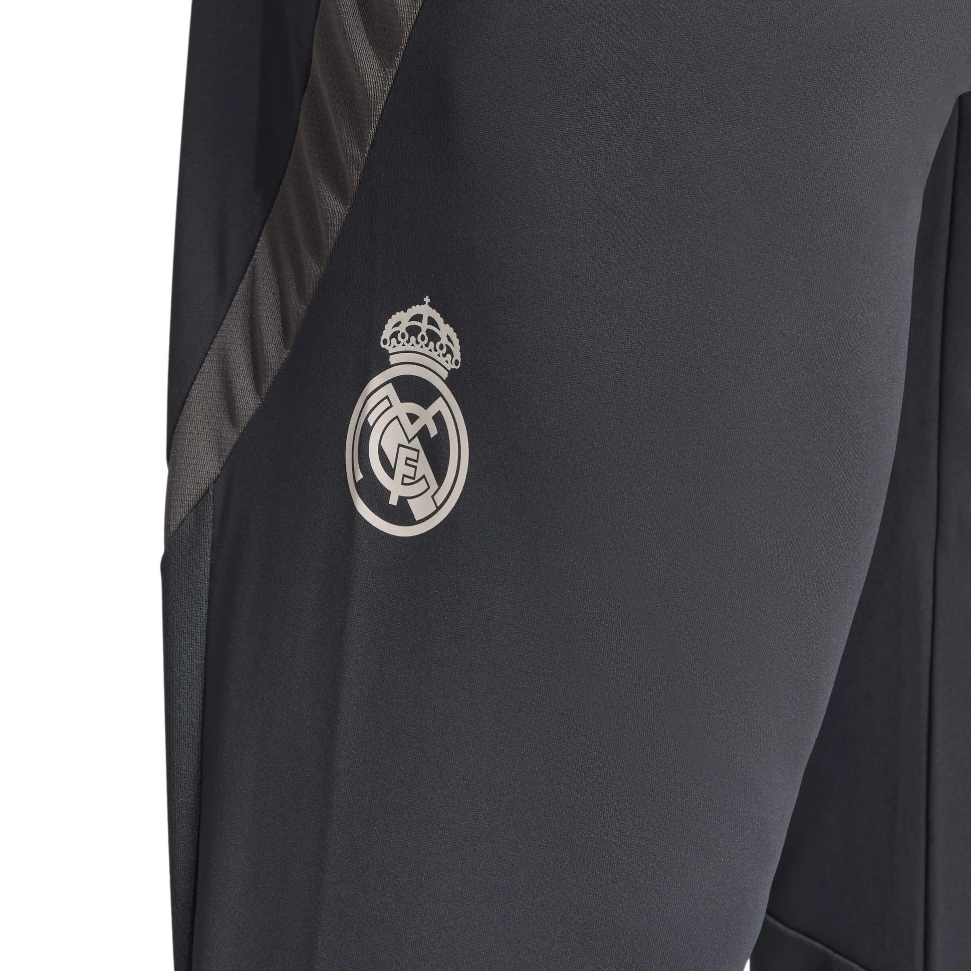 adidas 2024-25 Real Madrid Men's EU Training Pants (Detail 1)