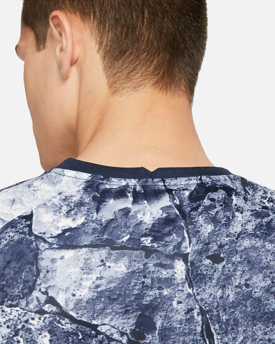 Nike 2021-22 Pumas Pre-Match jersey - White-Obsidian (Detail 2)