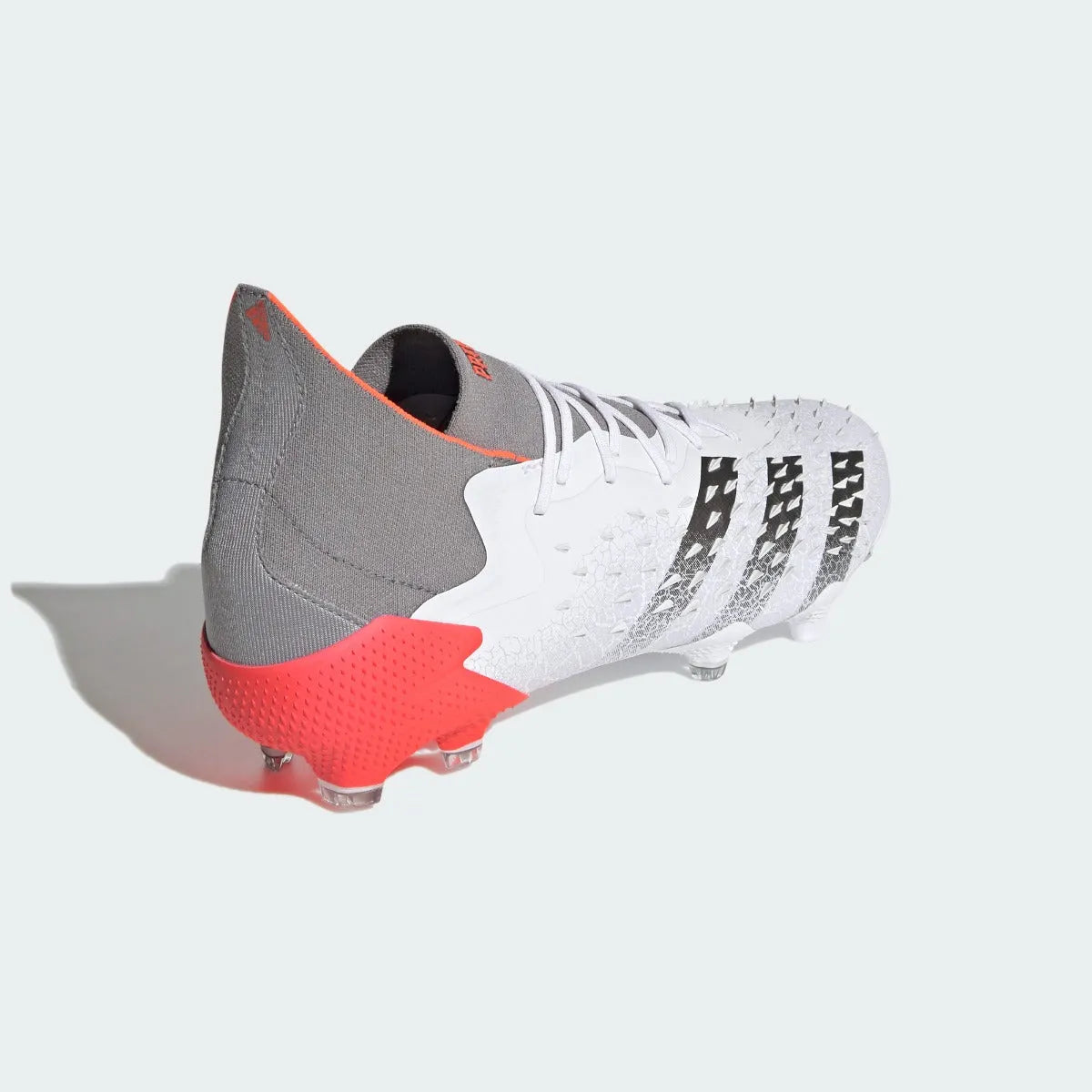 Adidas Predator Freak .1 FG -White-Iron Metallic (Diagonal 2)