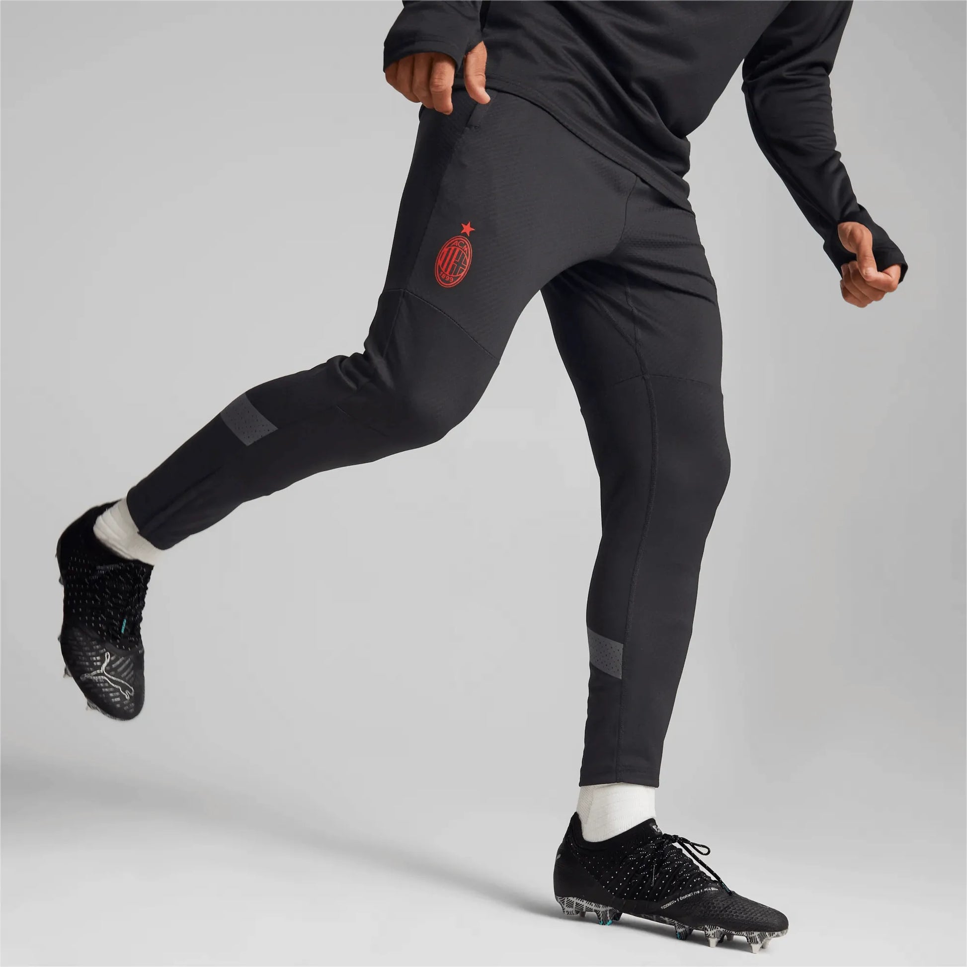 Puma 2022-23 AC Milan Training Pants - Black-Red (Model - Front)