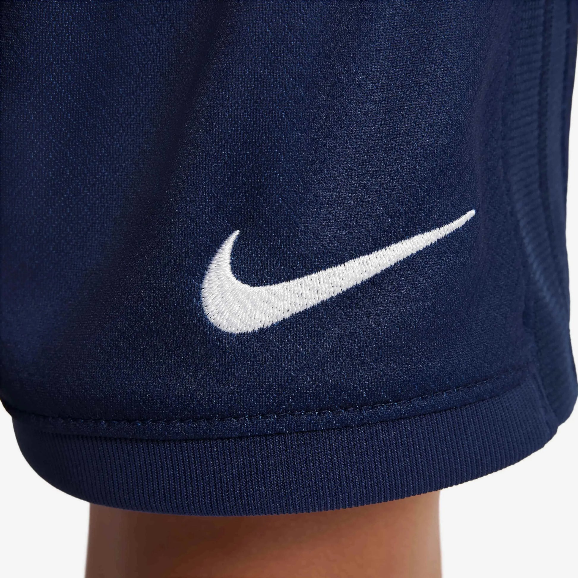Nike 2024-25 PSG Little Kids' Stadium Home Kit (Detail 5)